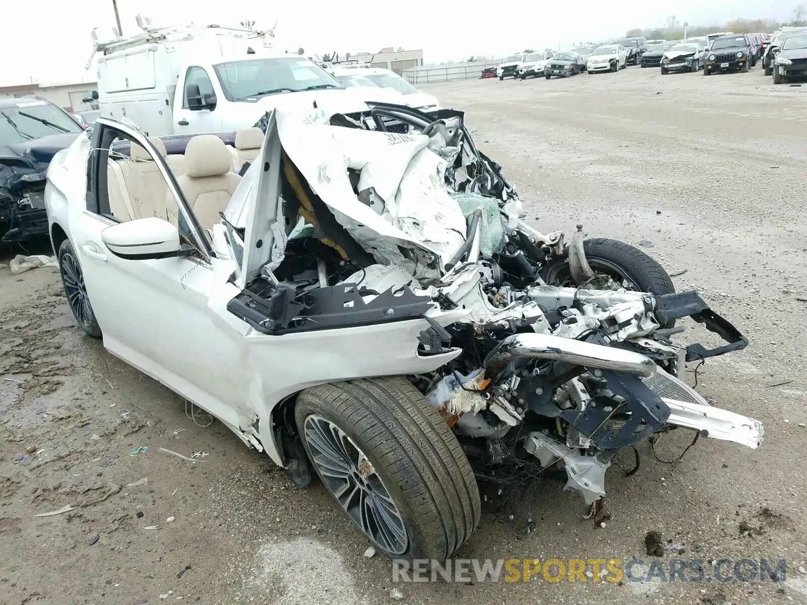 1 Photograph of a damaged car WBAJA5C57KG900908 BMW 5 SERIES 2019