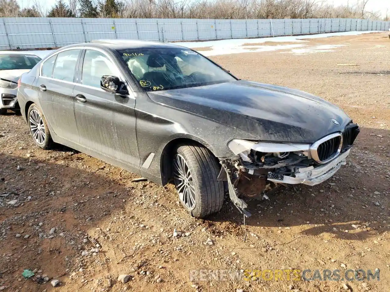 1 Фотография поврежденного автомобиля WBAJA5C57KG901136 BMW 5 SERIES 2019