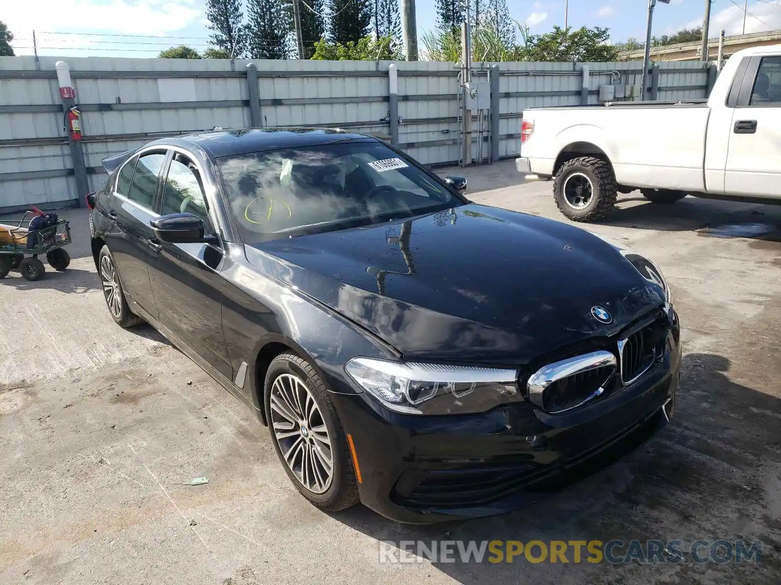 1 Photograph of a damaged car WBAJA5C57KWW05345 BMW 5 SERIES 2019