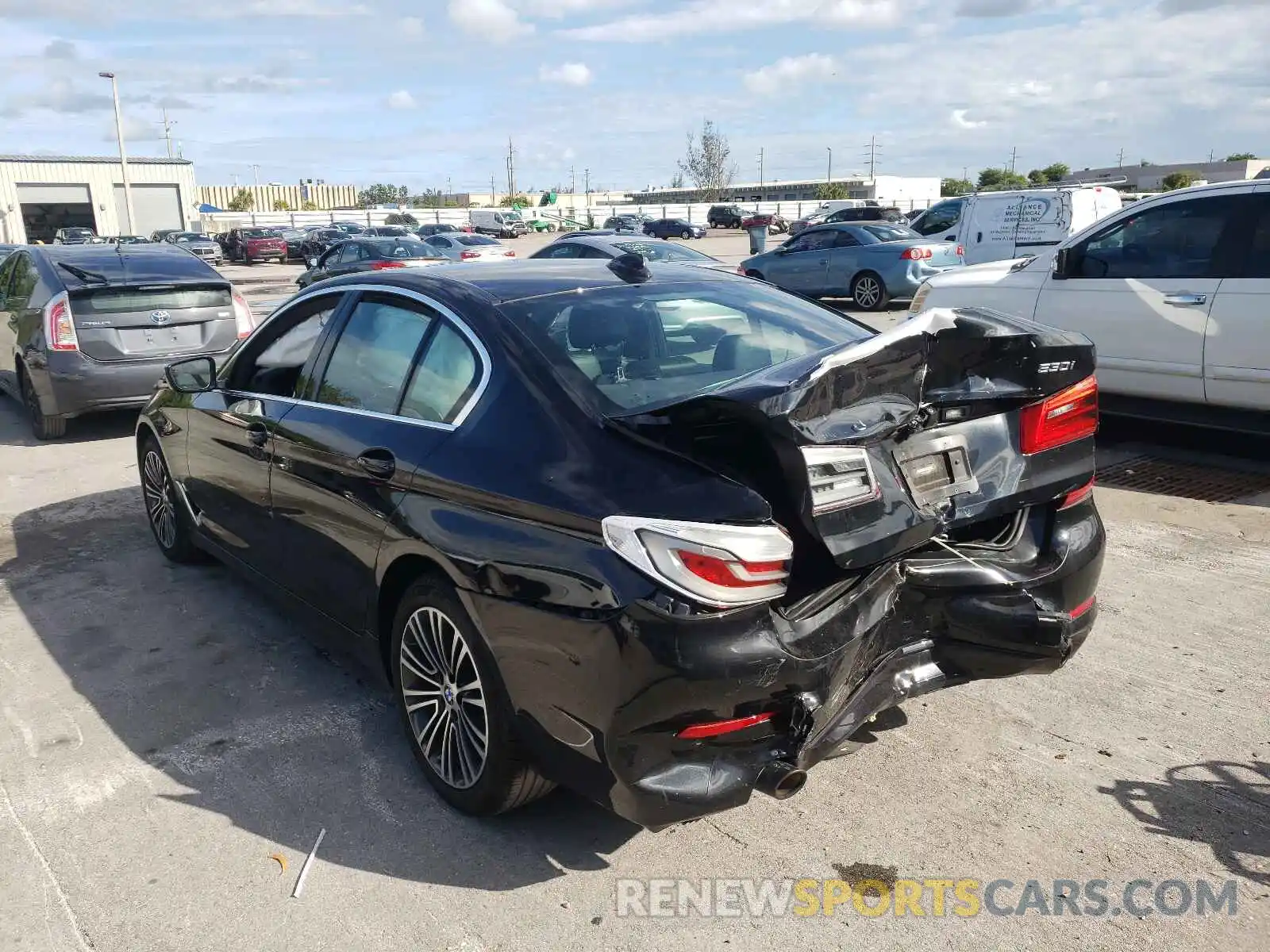 3 Photograph of a damaged car WBAJA5C57KWW05345 BMW 5 SERIES 2019