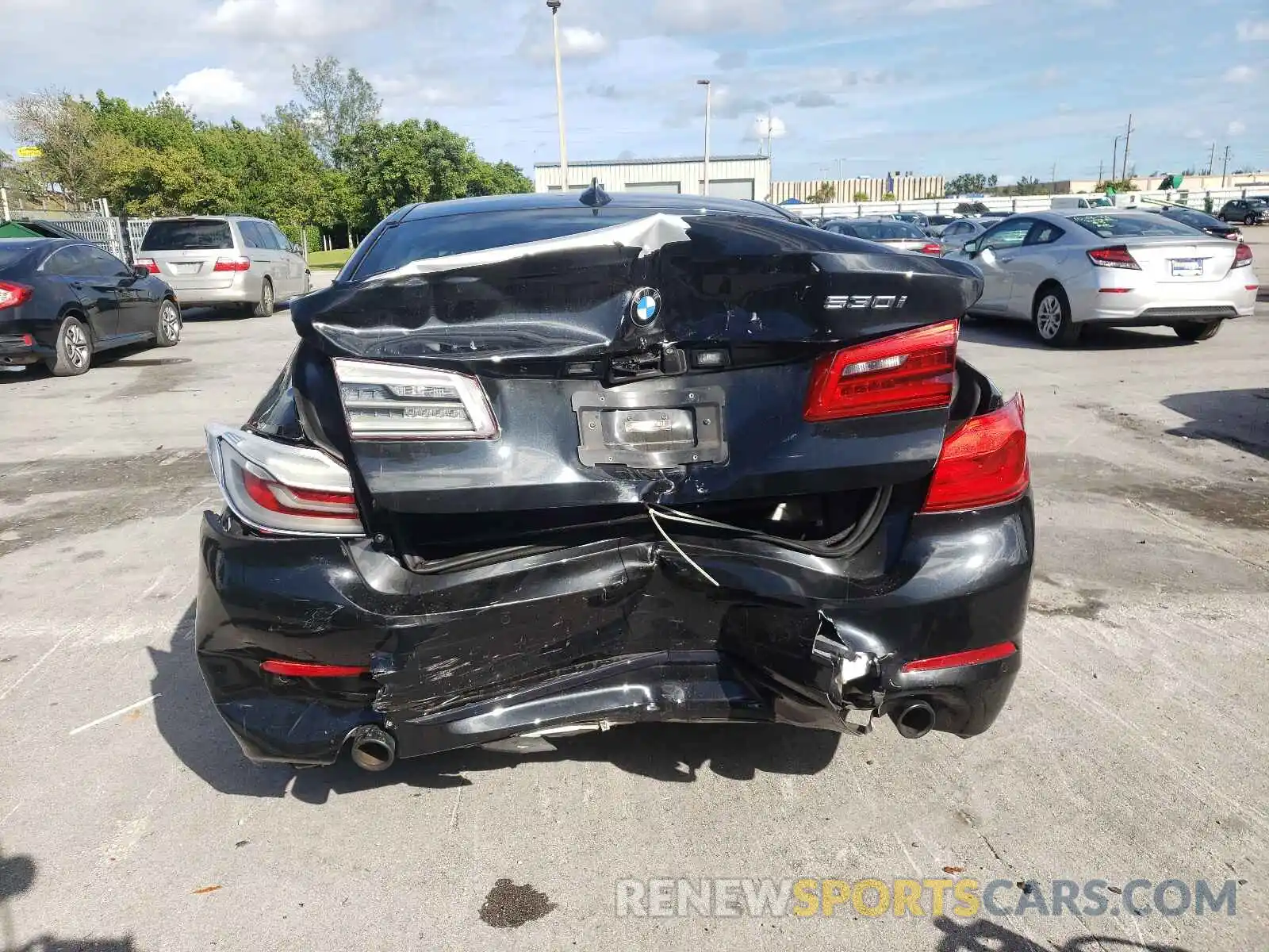 9 Photograph of a damaged car WBAJA5C57KWW05345 BMW 5 SERIES 2019