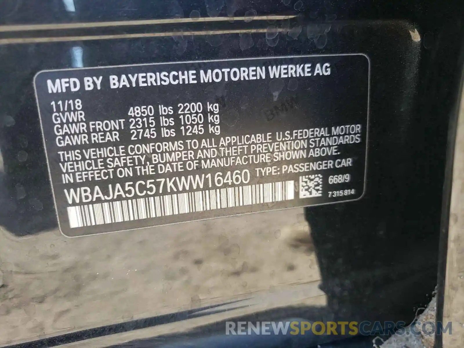 10 Photograph of a damaged car WBAJA5C57KWW16460 BMW 5 SERIES 2019