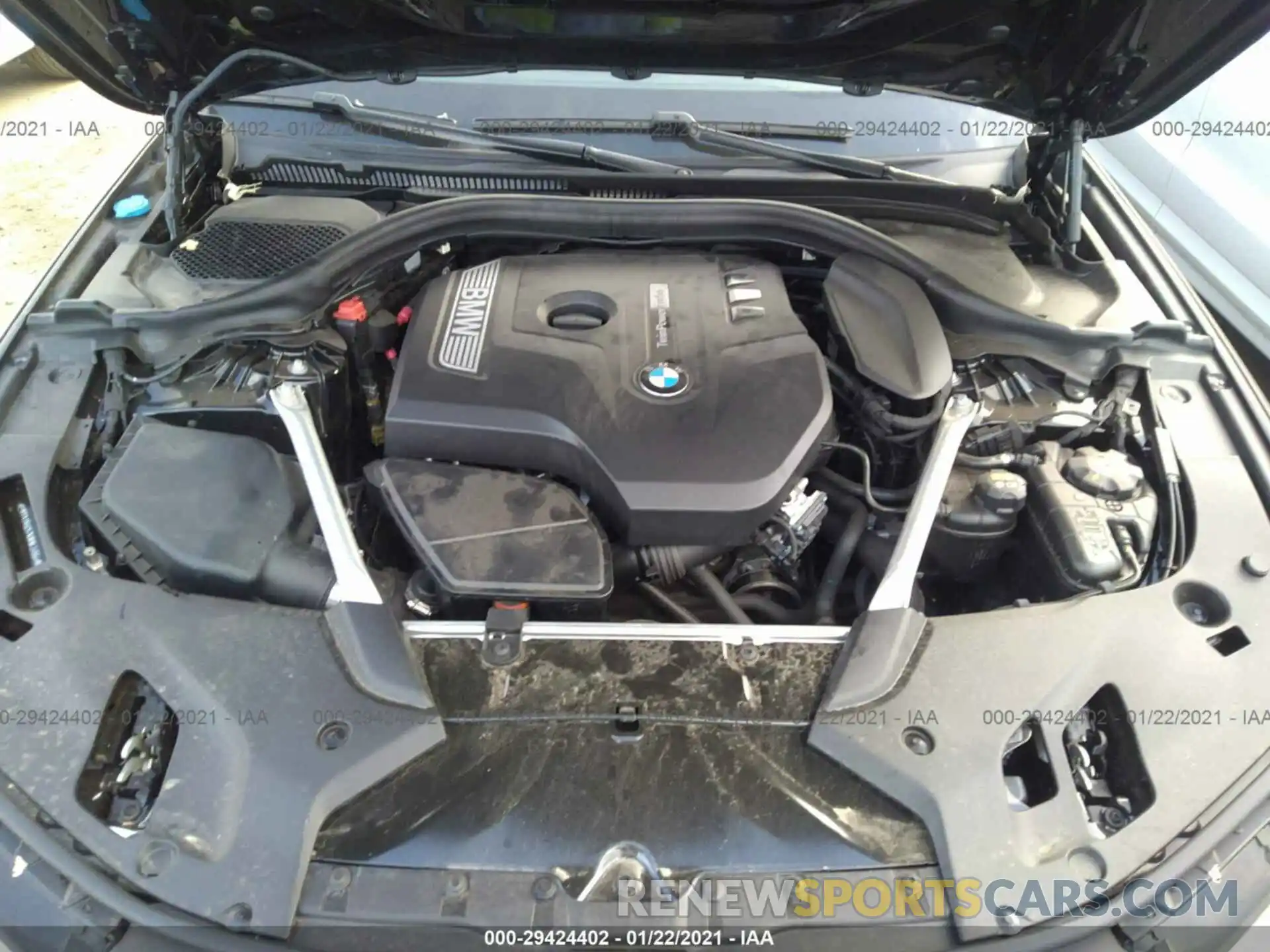 10 Фотография поврежденного автомобиля WBAJA5C57KWW34554 BMW 5 SERIES 2019