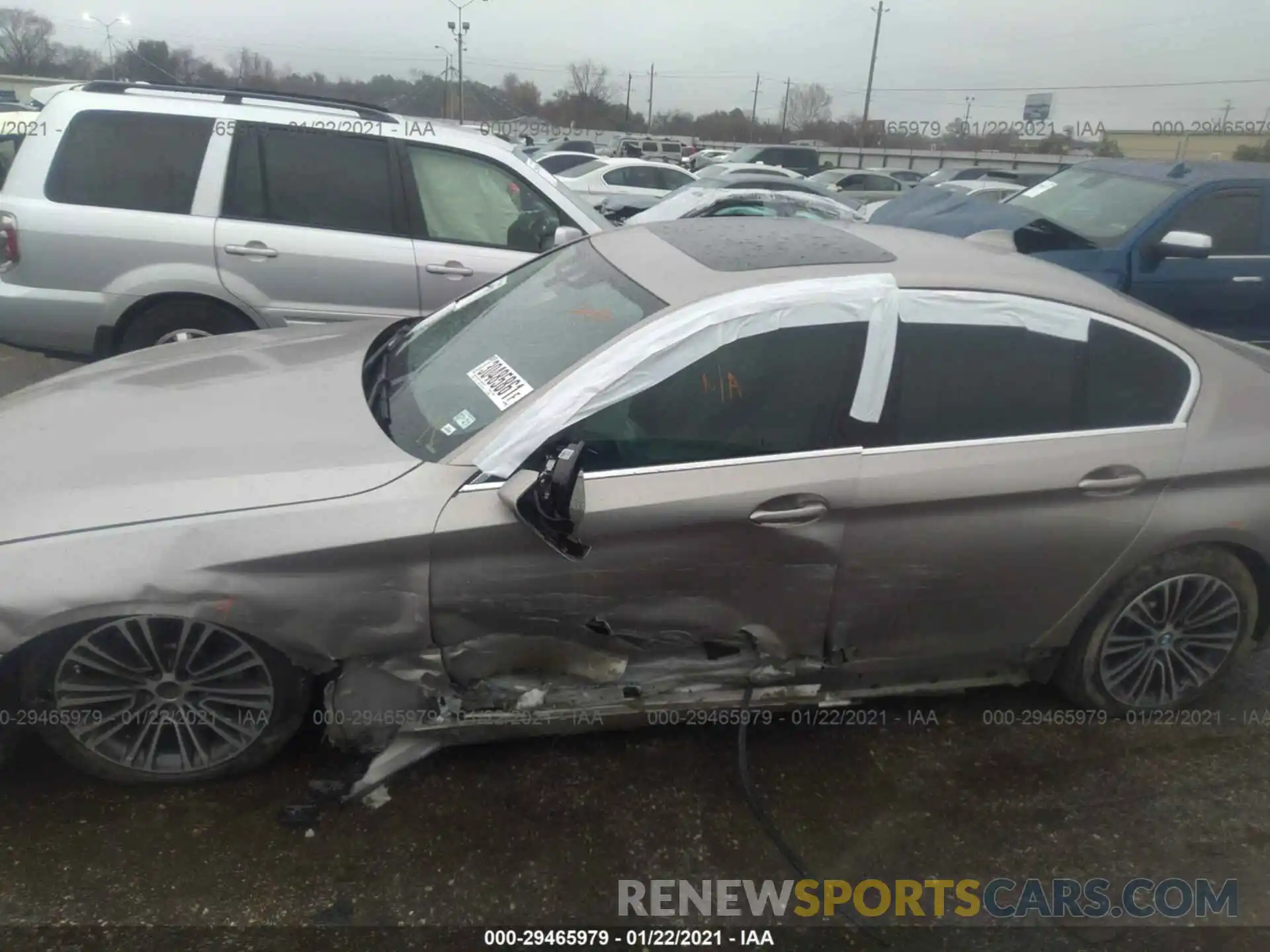 6 Фотография поврежденного автомобиля WBAJA5C58KBX88066 BMW 5 SERIES 2019