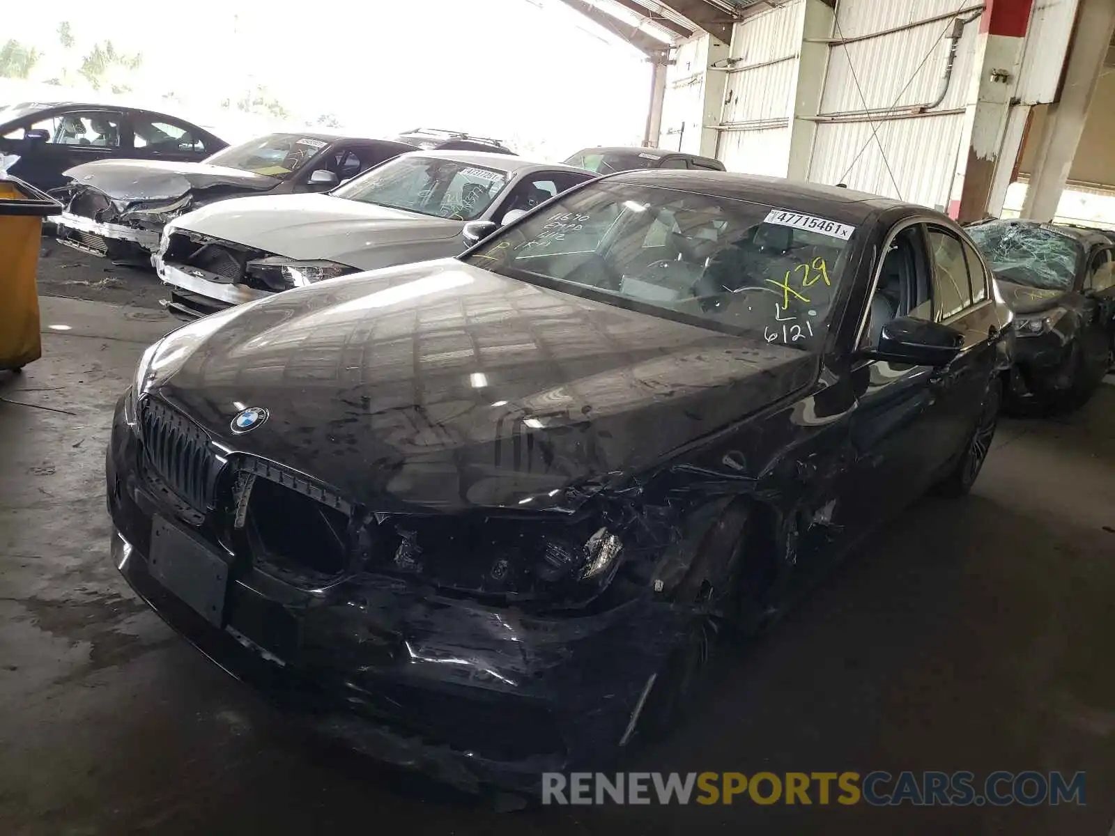 2 Photograph of a damaged car WBAJA5C58KWW04382 BMW 5 SERIES 2019