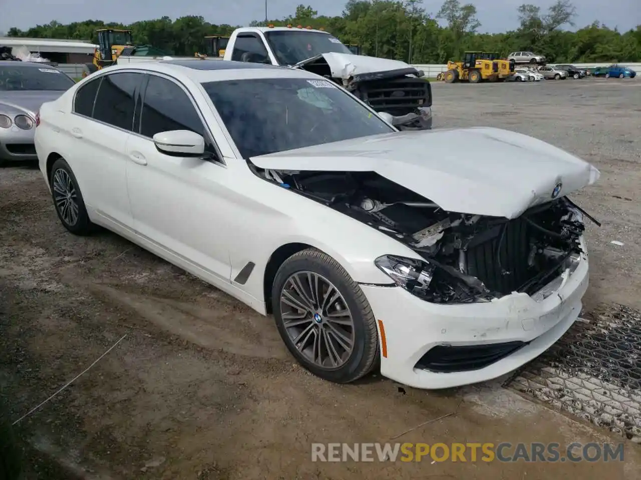 1 Photograph of a damaged car WBAJA5C58KWW09257 BMW 5 SERIES 2019