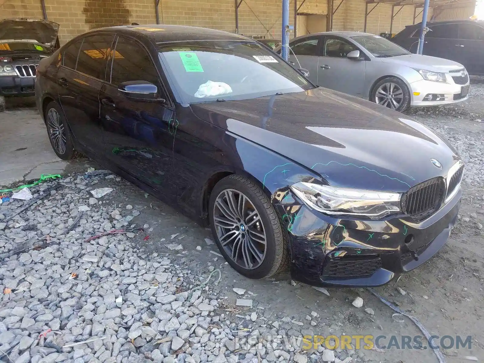 1 Фотография поврежденного автомобиля WBAJA5C58KWW25359 BMW 5 SERIES 2019