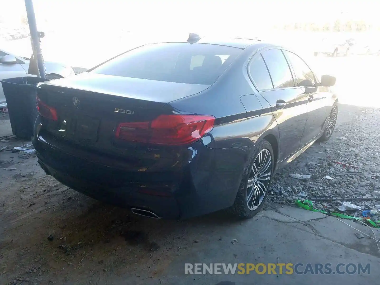 4 Photograph of a damaged car WBAJA5C58KWW25359 BMW 5 SERIES 2019