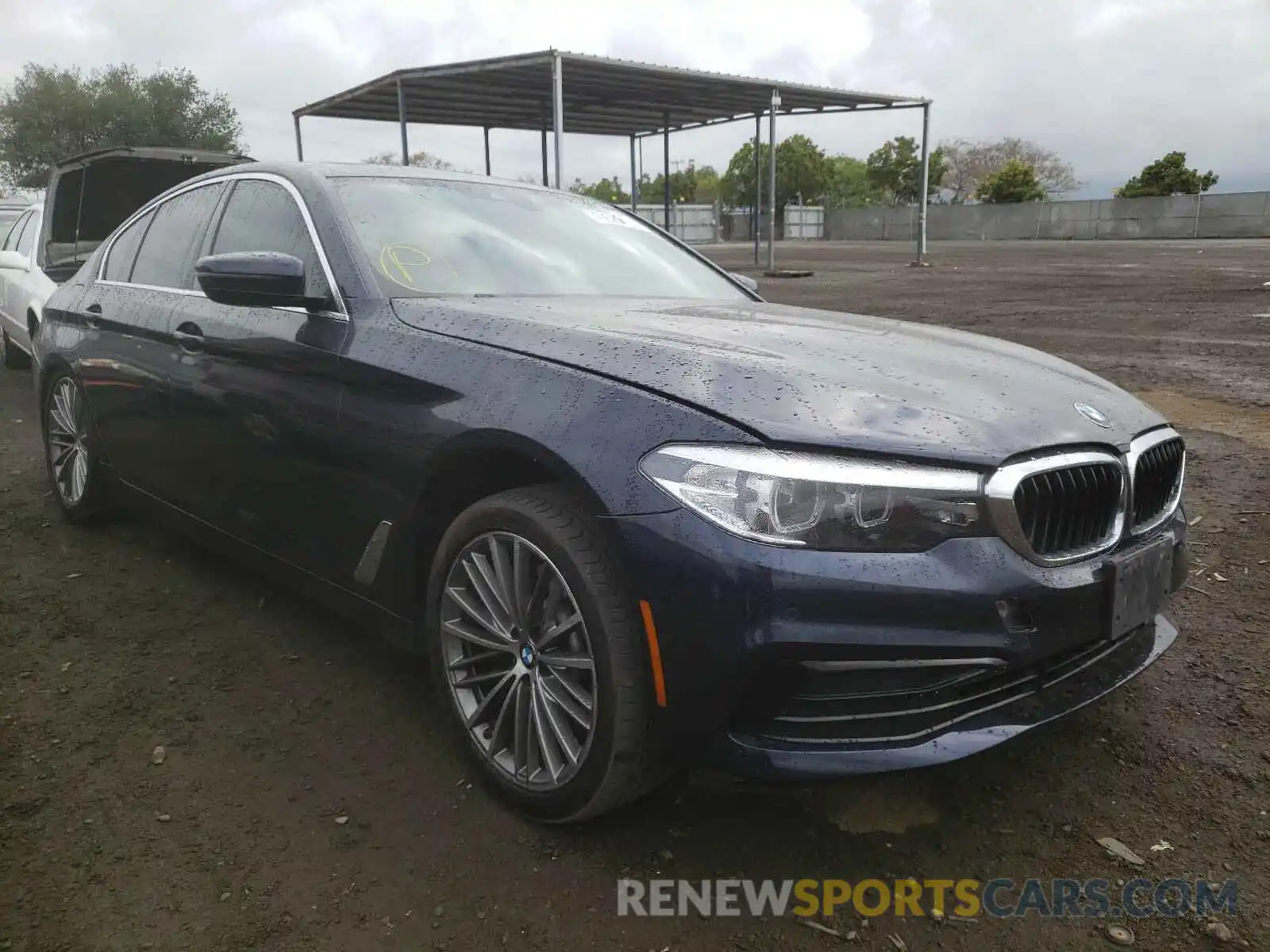 1 Photograph of a damaged car WBAJA5C58KWW28391 BMW 5 SERIES 2019