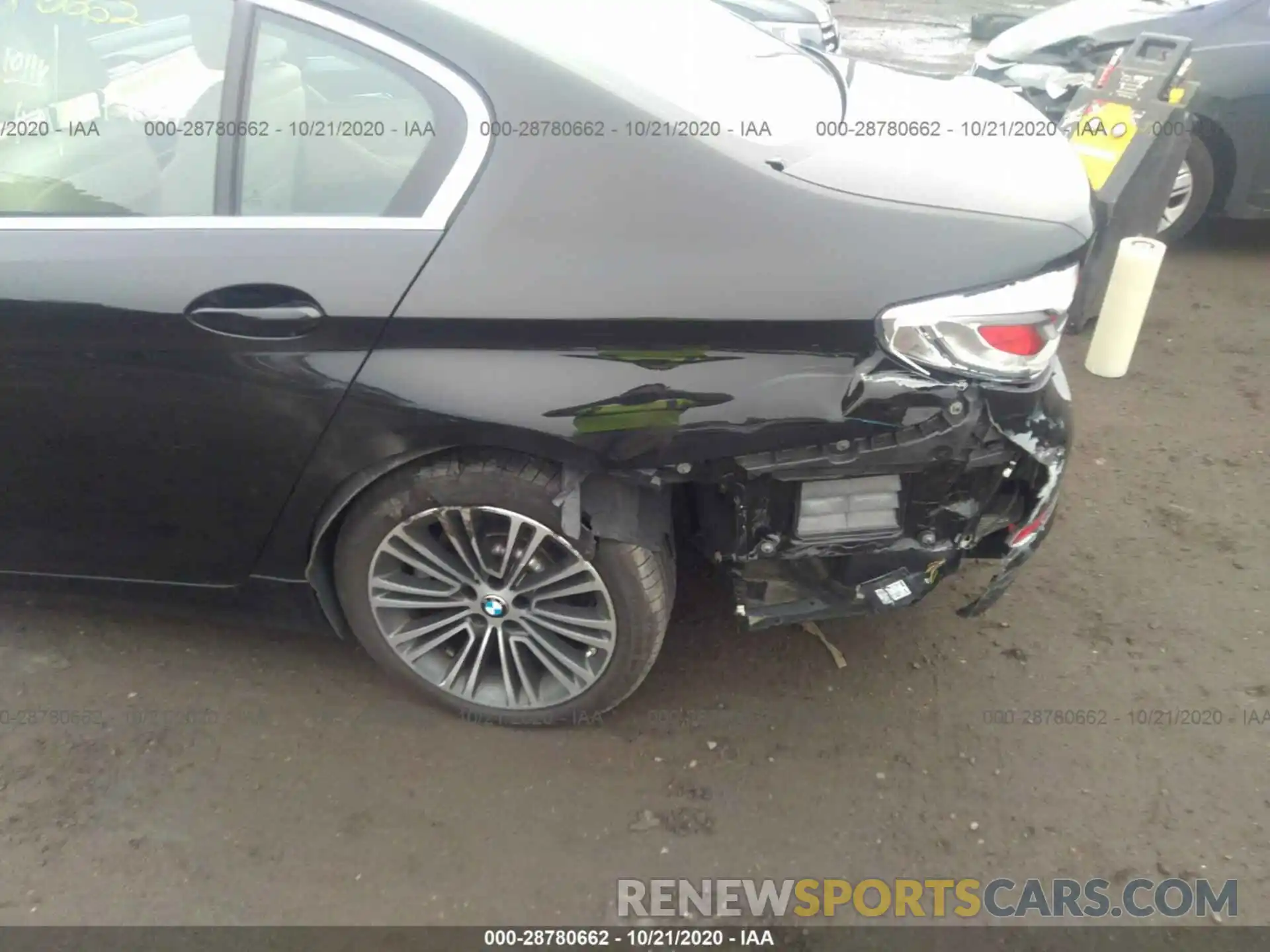 6 Photograph of a damaged car WBAJA5C58KWW42419 BMW 5 SERIES 2019