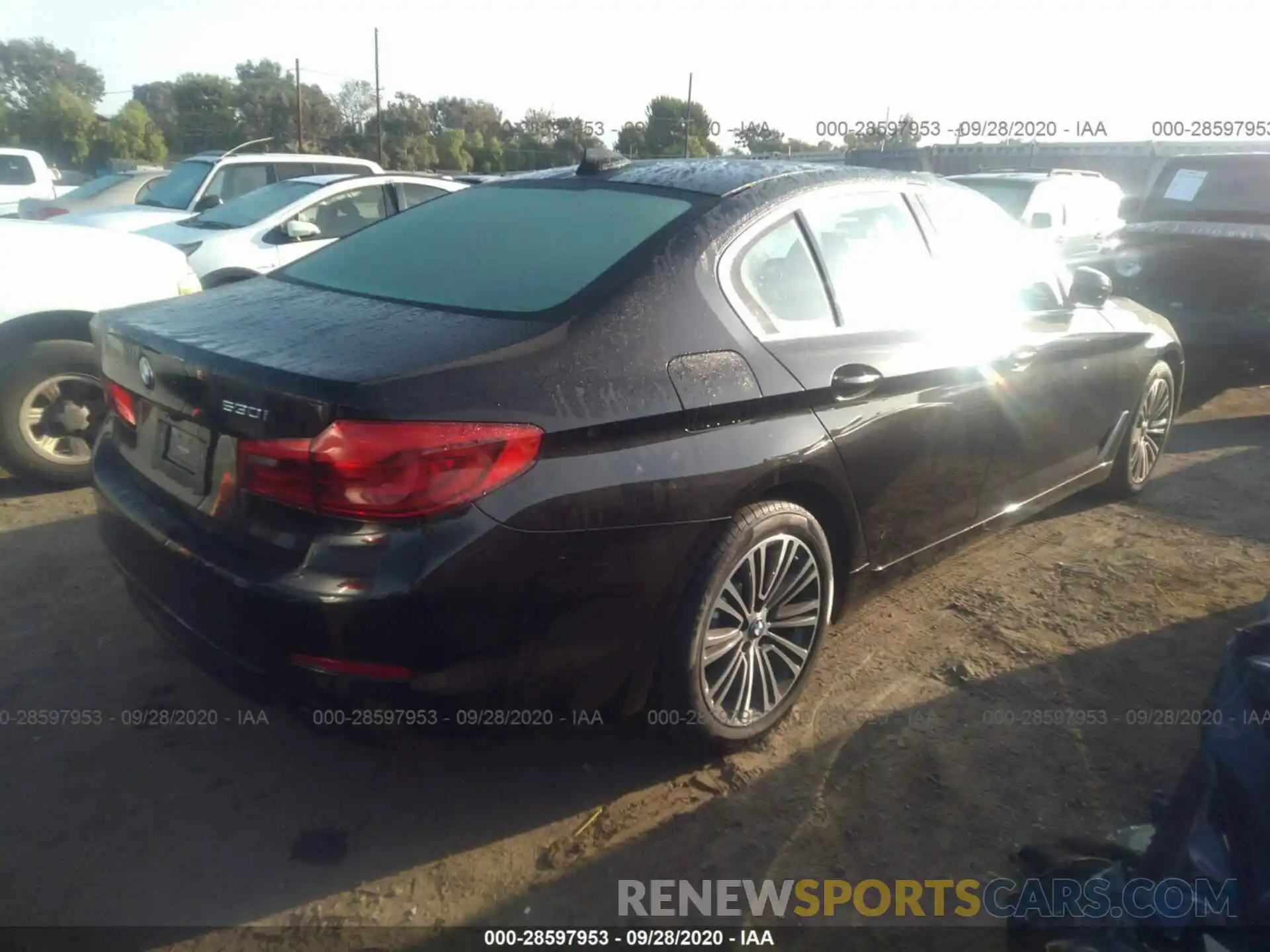 4 Photograph of a damaged car WBAJA5C59KBX86455 BMW 5 SERIES 2019