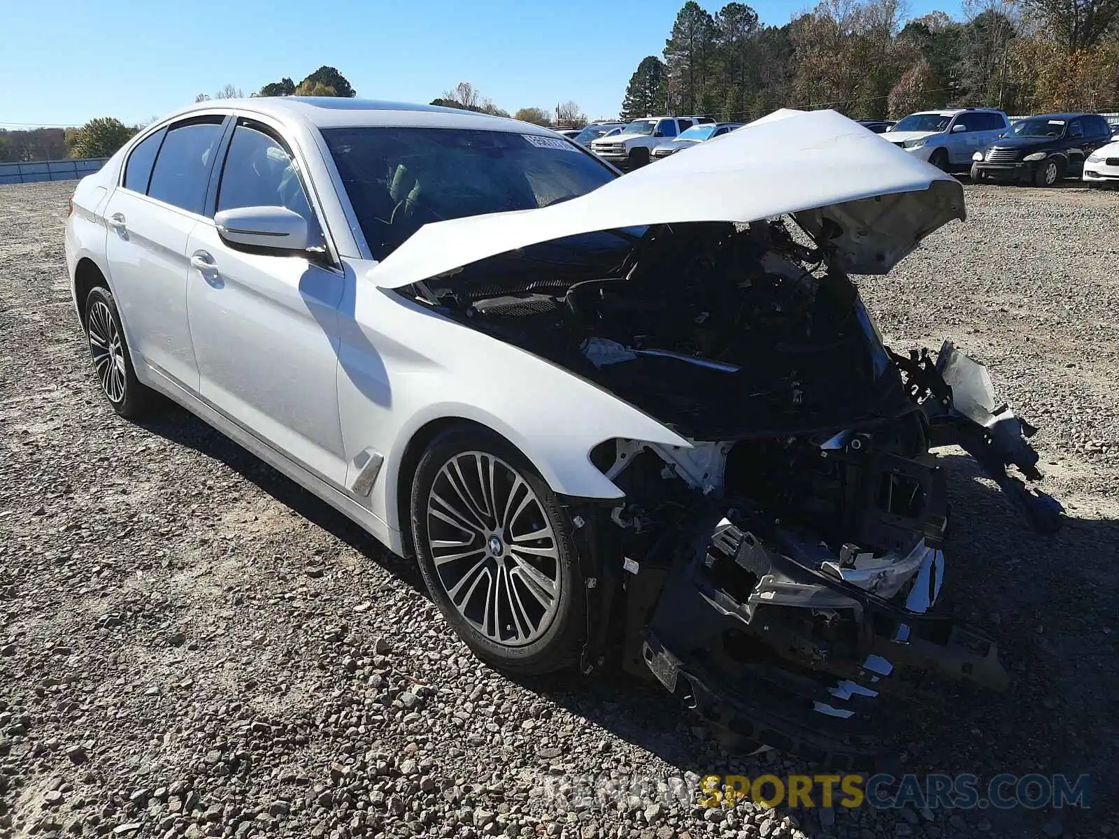 1 Photograph of a damaged car WBAJA5C59KBX86942 BMW 5 SERIES 2019