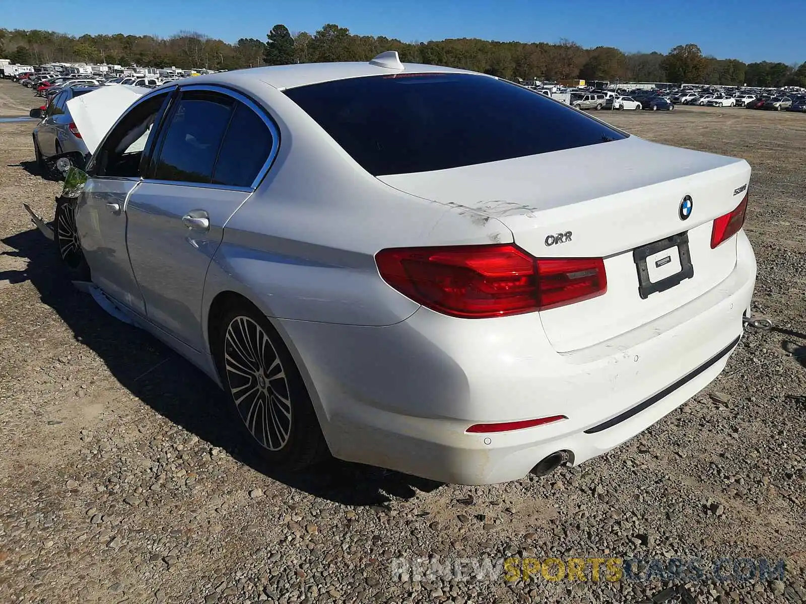 3 Photograph of a damaged car WBAJA5C59KBX86942 BMW 5 SERIES 2019