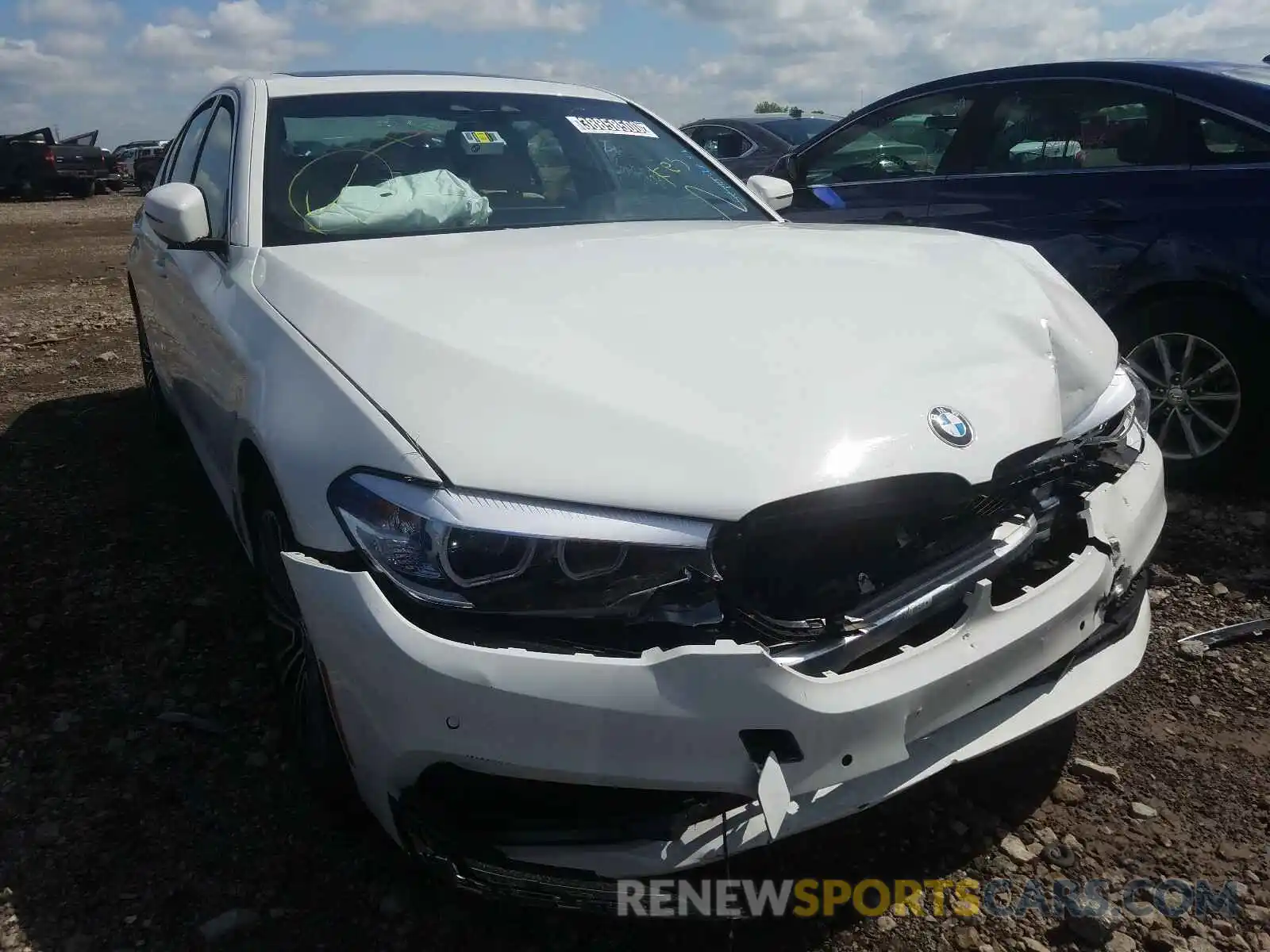 1 Photograph of a damaged car WBAJA5C59KBX87282 BMW 5 SERIES 2019