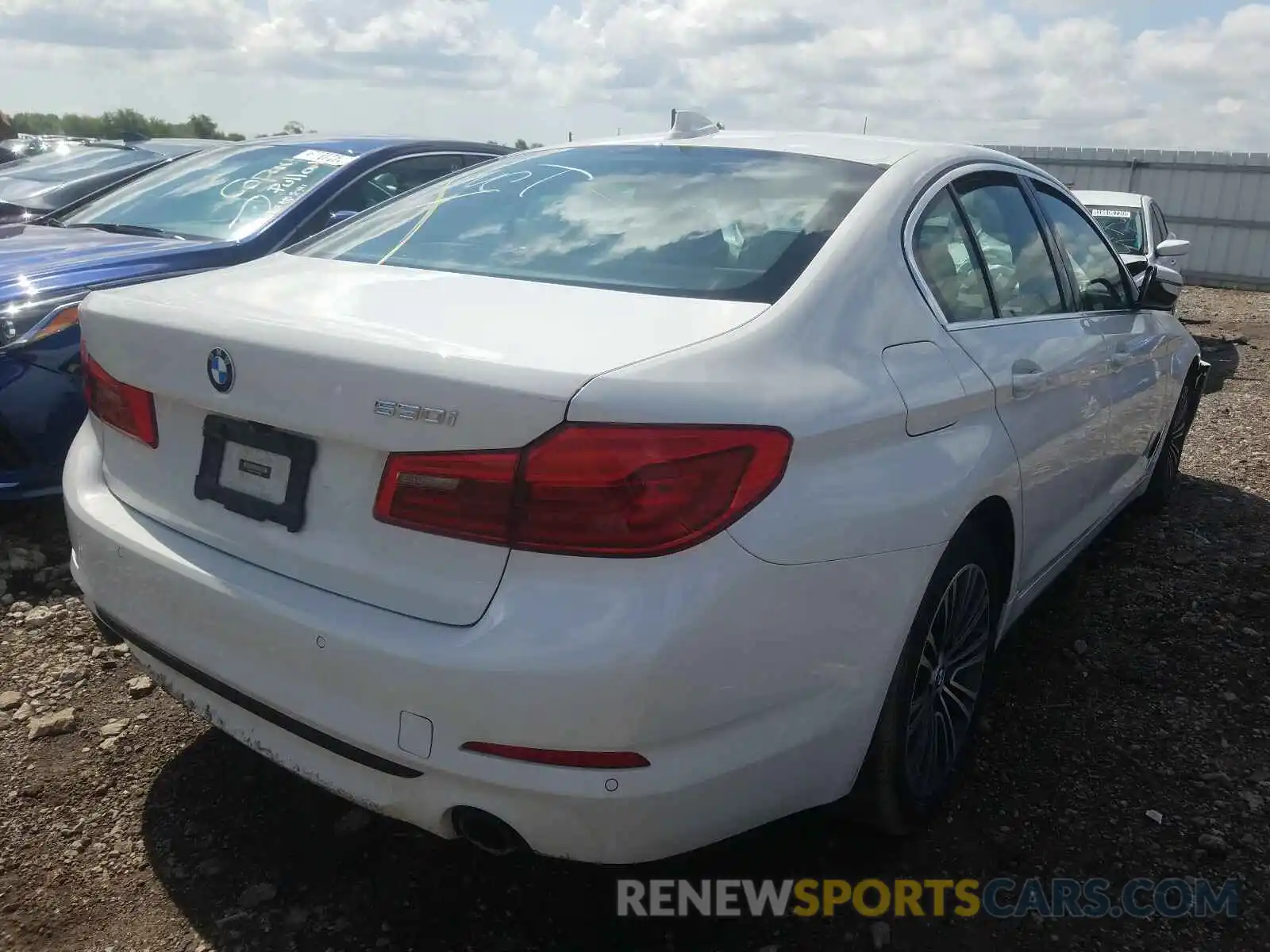 4 Photograph of a damaged car WBAJA5C59KBX87282 BMW 5 SERIES 2019