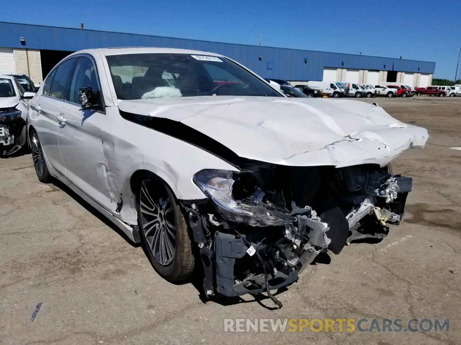 1 Photograph of a damaged car WBAJA5C59KBX87668 BMW 5 SERIES 2019