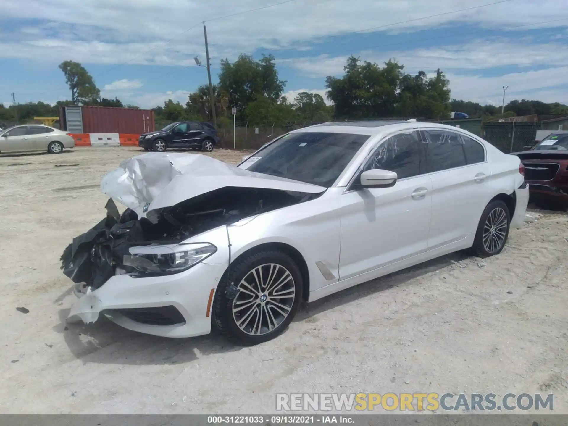 2 Photograph of a damaged car WBAJA5C59KG901204 BMW 5 SERIES 2019