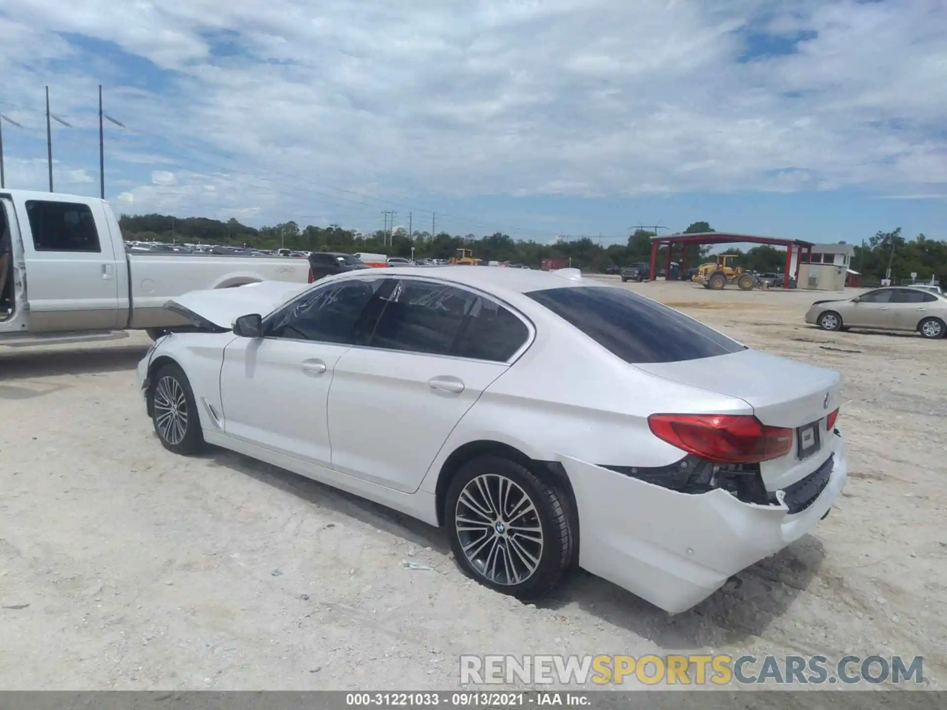 3 Photograph of a damaged car WBAJA5C59KG901204 BMW 5 SERIES 2019