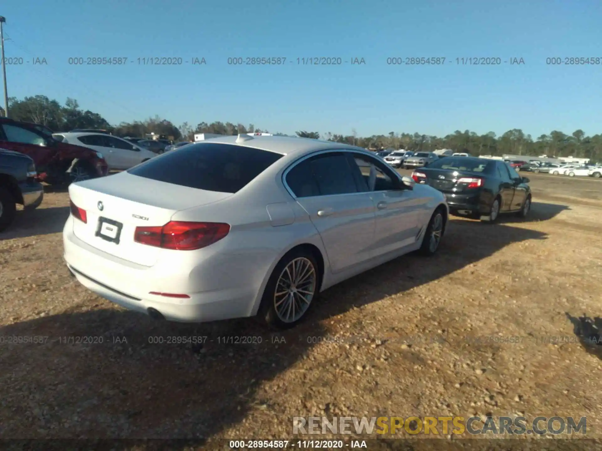 4 Photograph of a damaged car WBAJA5C59KWW06173 BMW 5 SERIES 2019