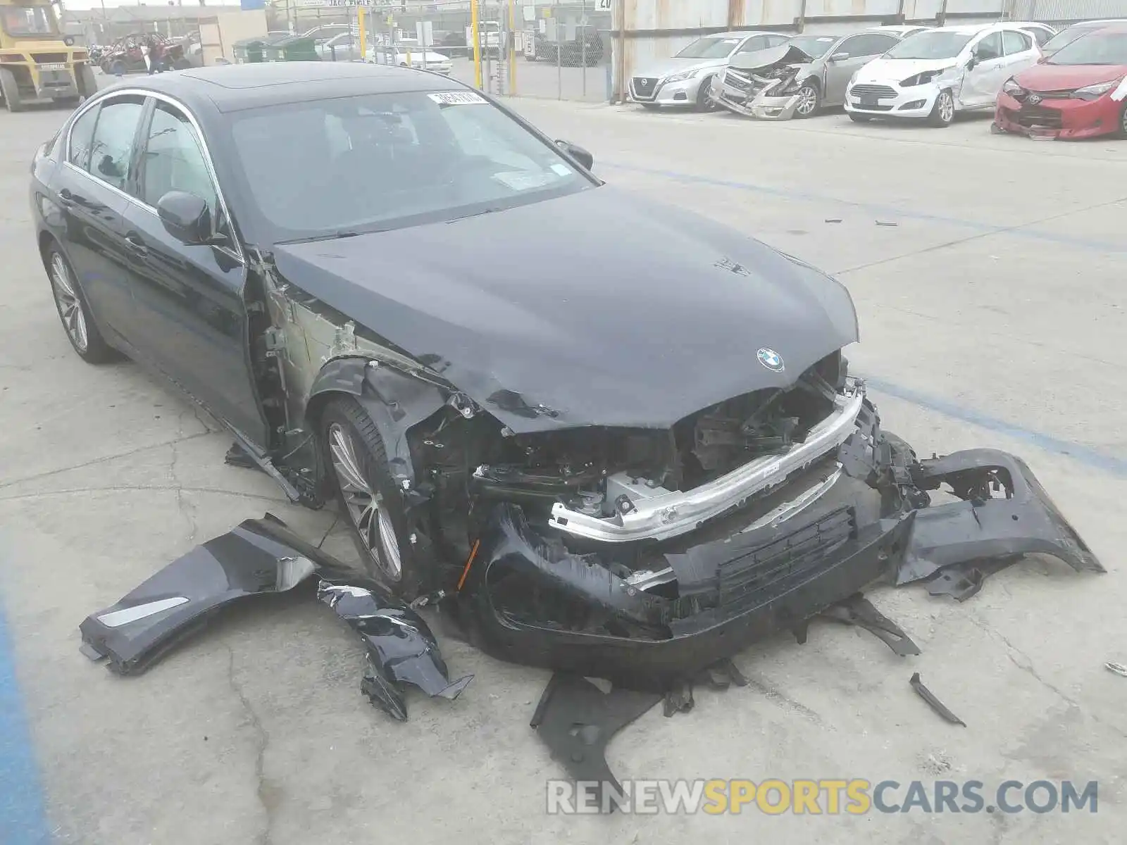 1 Photograph of a damaged car WBAJA5C5XKBX86450 BMW 5 SERIES 2019