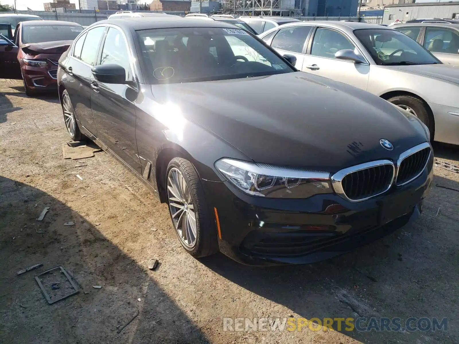 1 Photograph of a damaged car WBAJA5C5XKBX87081 BMW 5 SERIES 2019