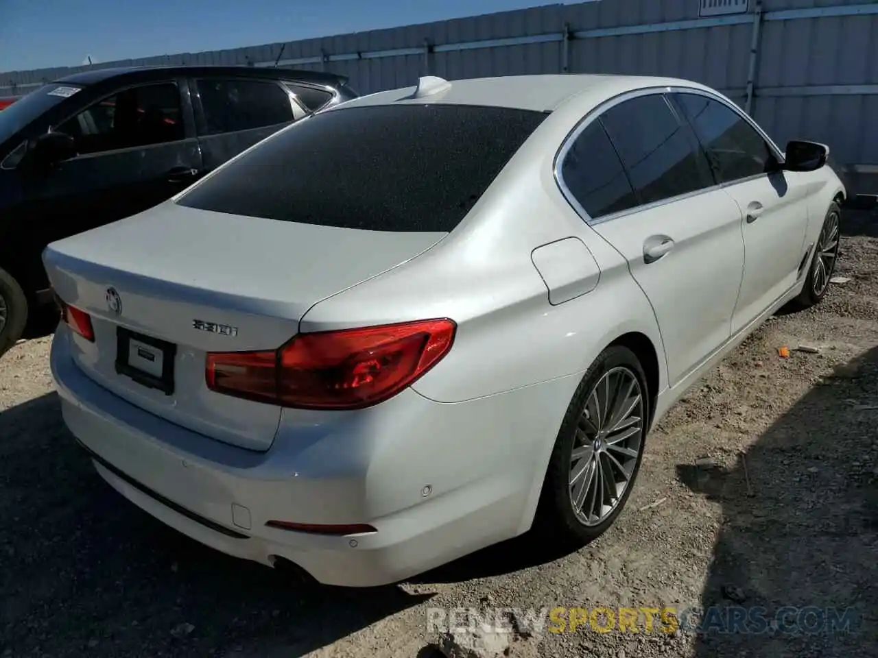 4 Photograph of a damaged car WBAJA5C5XKWA57926 BMW 5 SERIES 2019