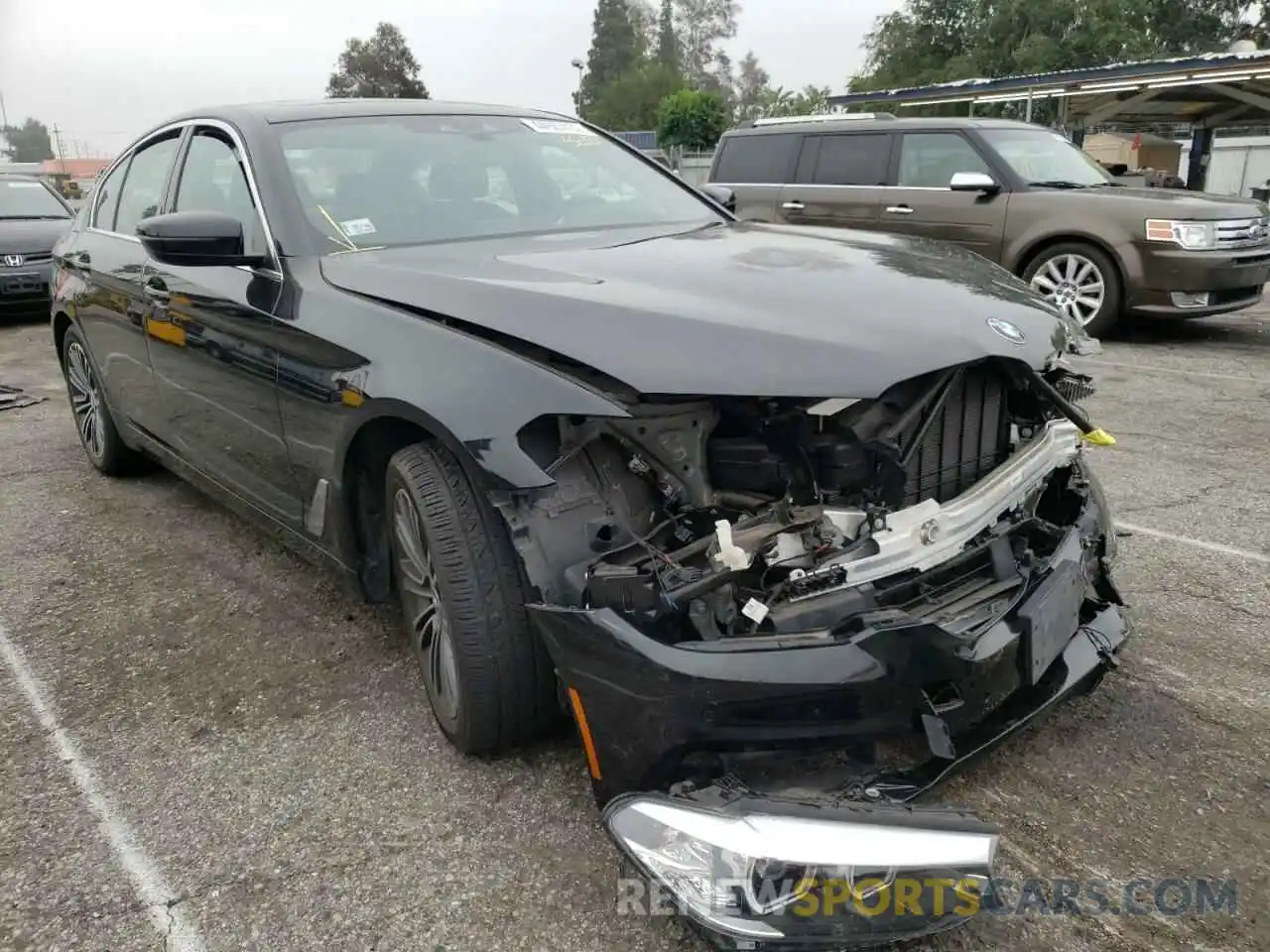 1 Photograph of a damaged car WBAJA5C5XKWW20079 BMW 5 SERIES 2019