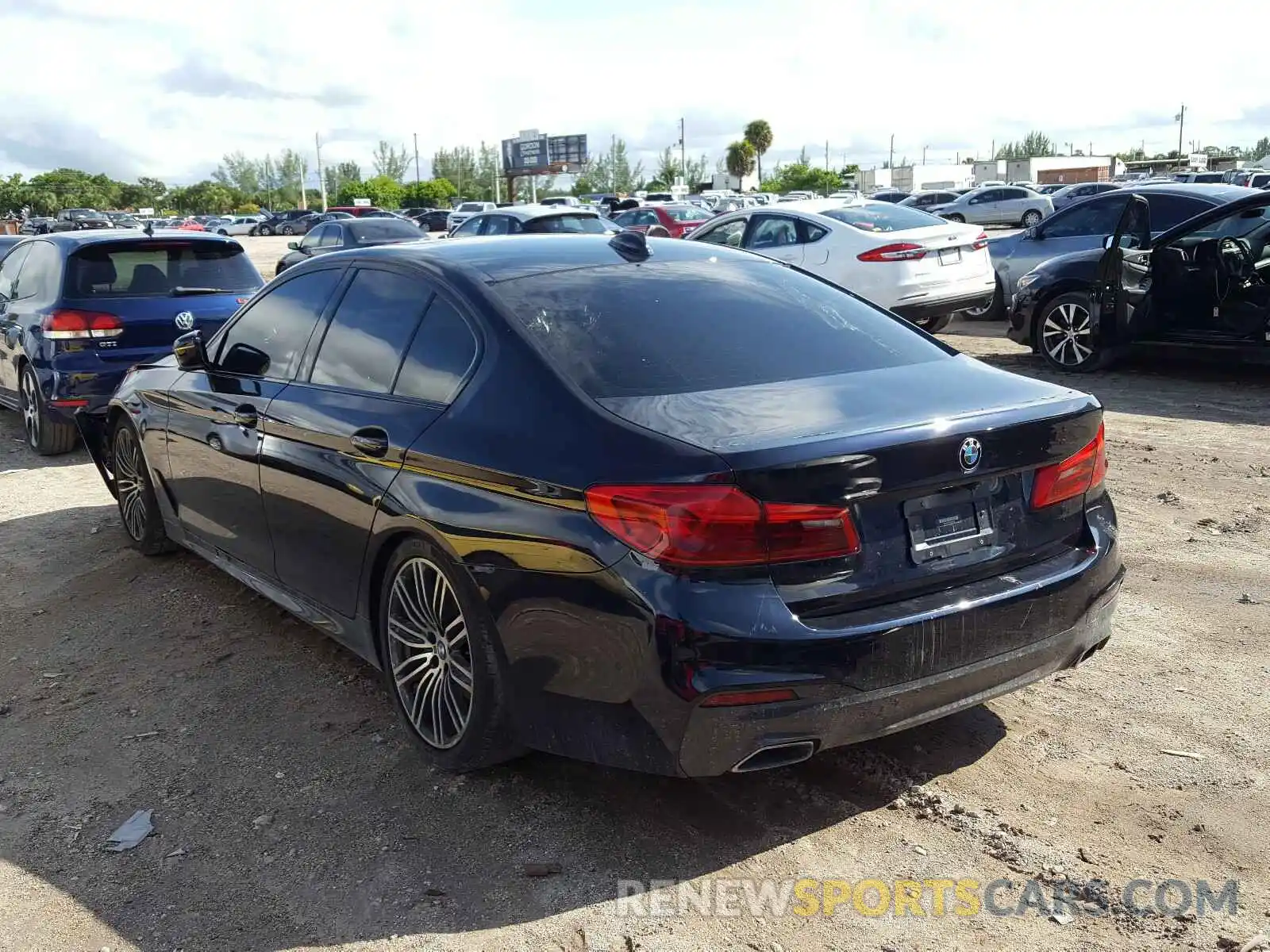 3 Фотография поврежденного автомобиля WBAJA5C5XKWW25640 BMW 5 SERIES 2019