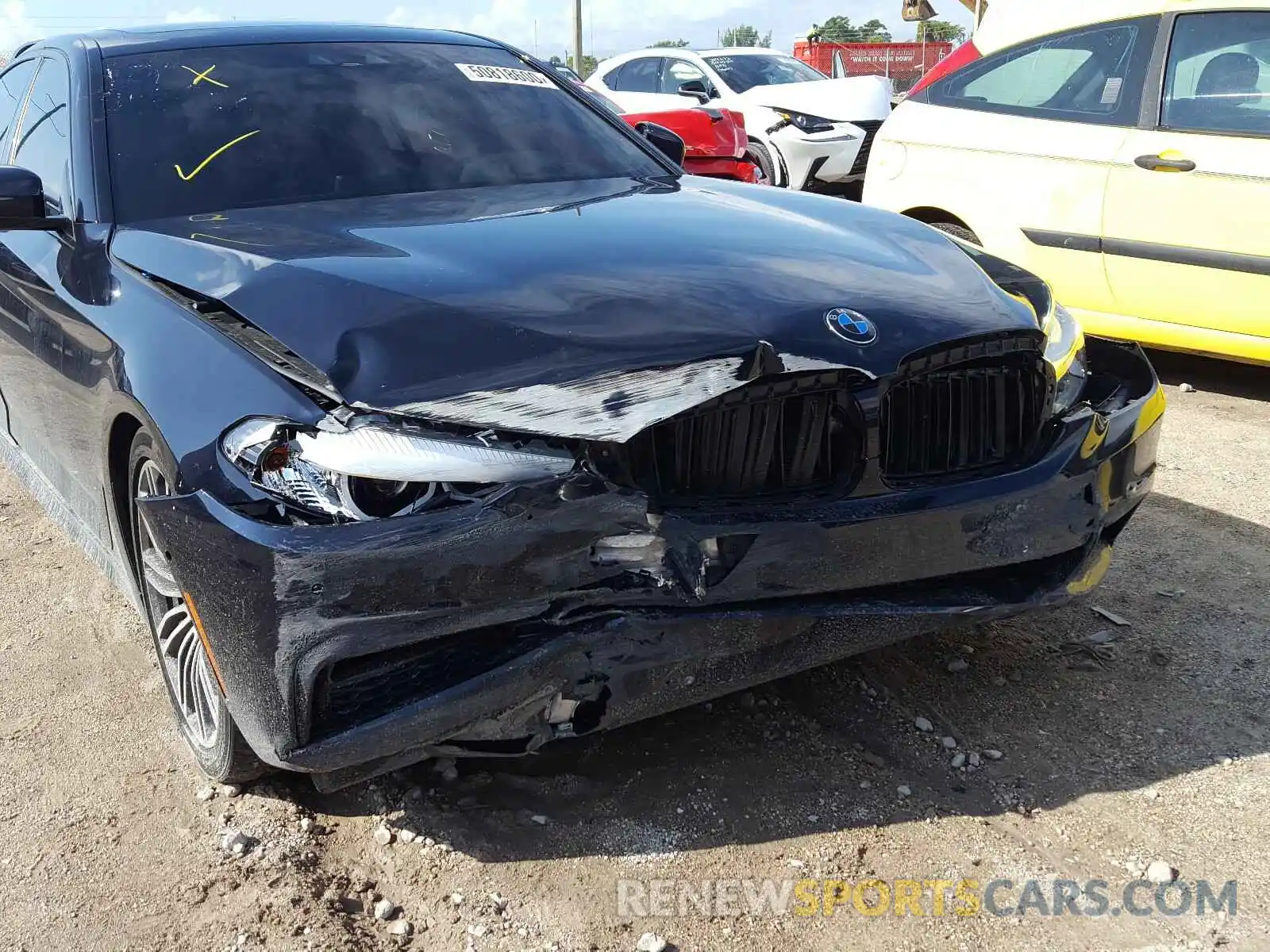 9 Photograph of a damaged car WBAJA5C5XKWW25640 BMW 5 SERIES 2019