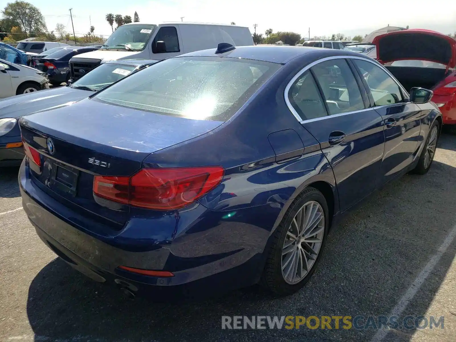 4 Photograph of a damaged car WBAJA5C5XKWW25976 BMW 5 SERIES 2019