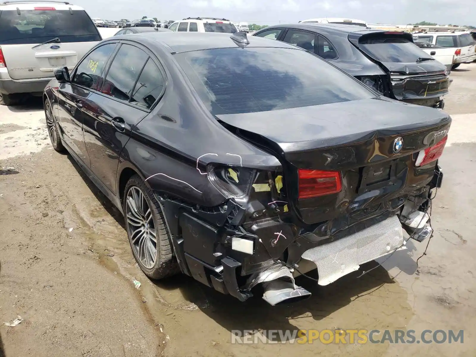 3 Photograph of a damaged car WBAJA5C5XKWW26027 BMW 5 SERIES 2019