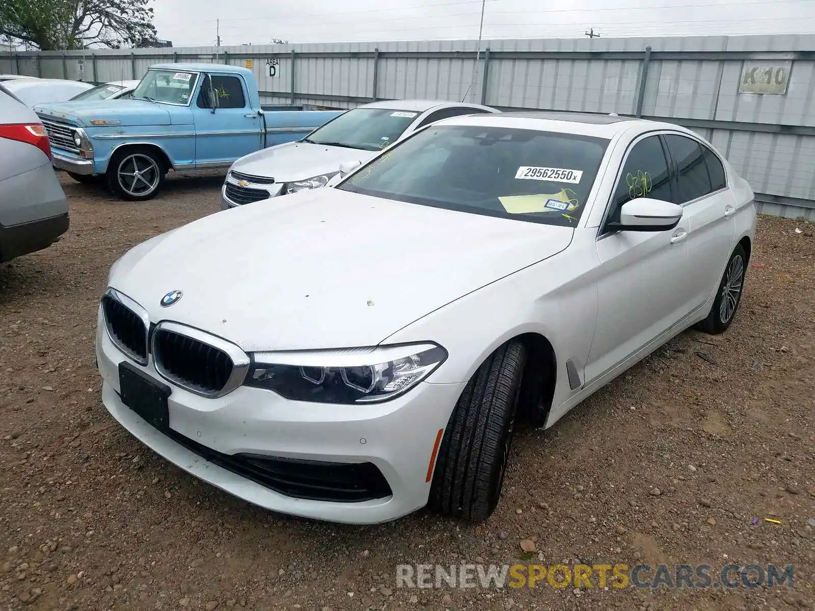 2 Photograph of a damaged car WBAJA5C5XKWW29624 BMW 5 SERIES 2019