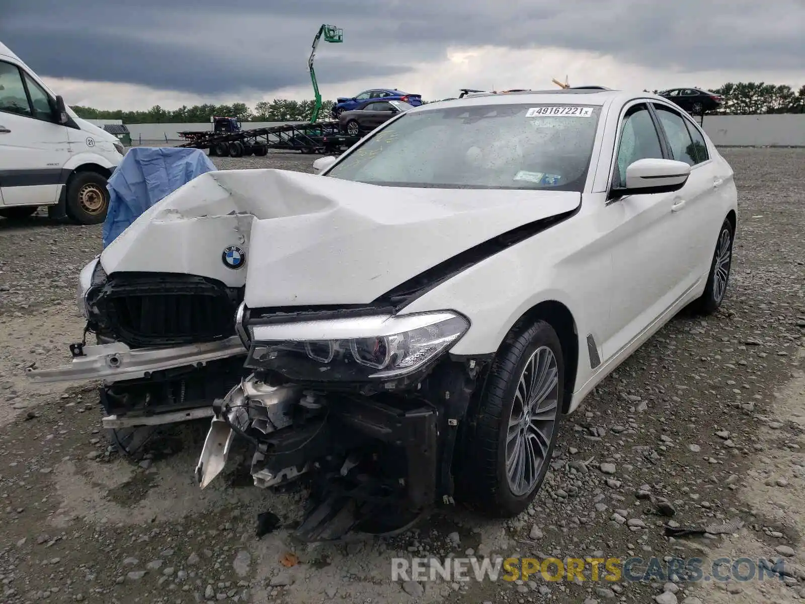 2 Photograph of a damaged car WBAJA7C50KG910501 BMW 5 SERIES 2019