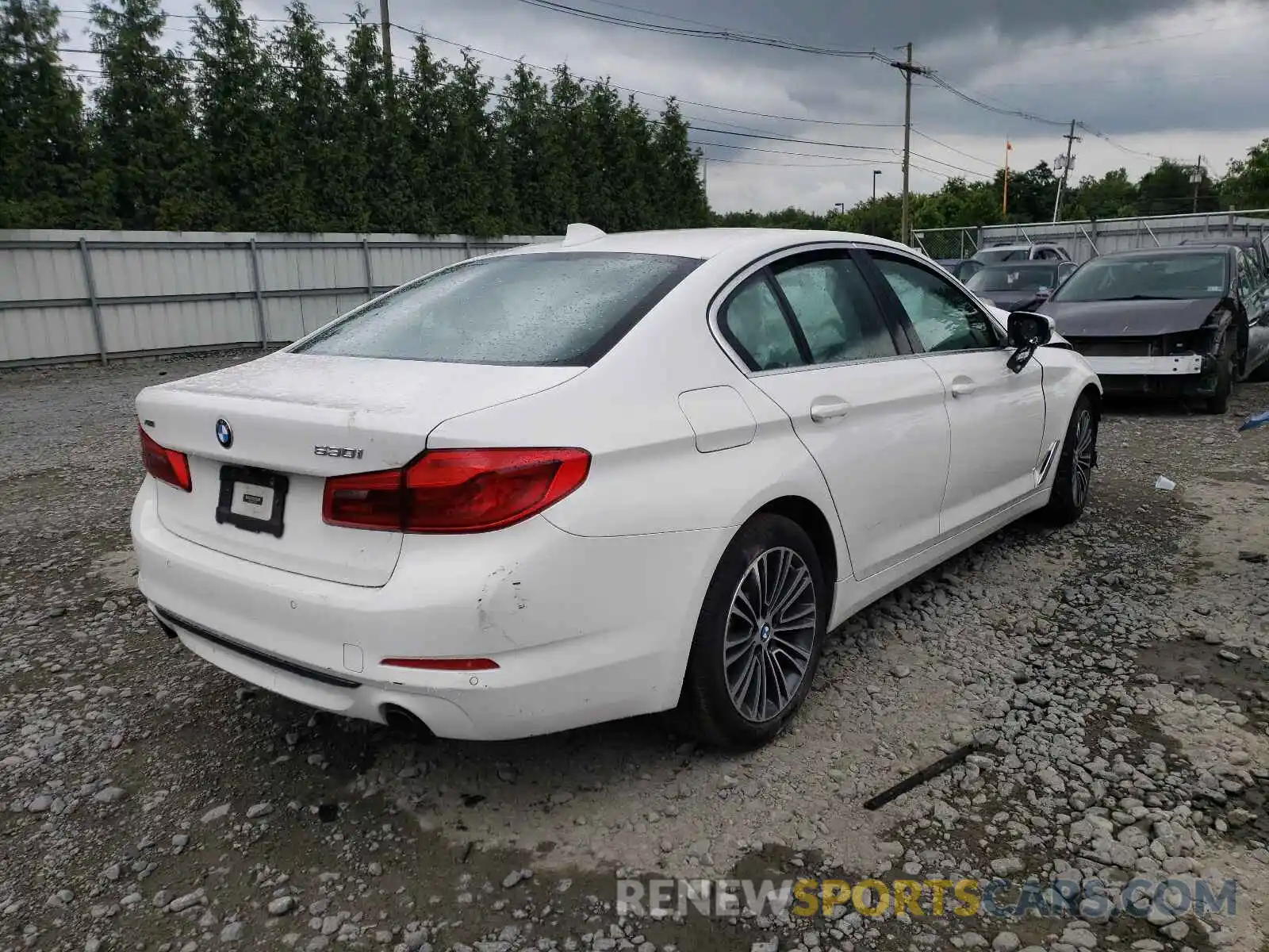 4 Photograph of a damaged car WBAJA7C50KG910501 BMW 5 SERIES 2019