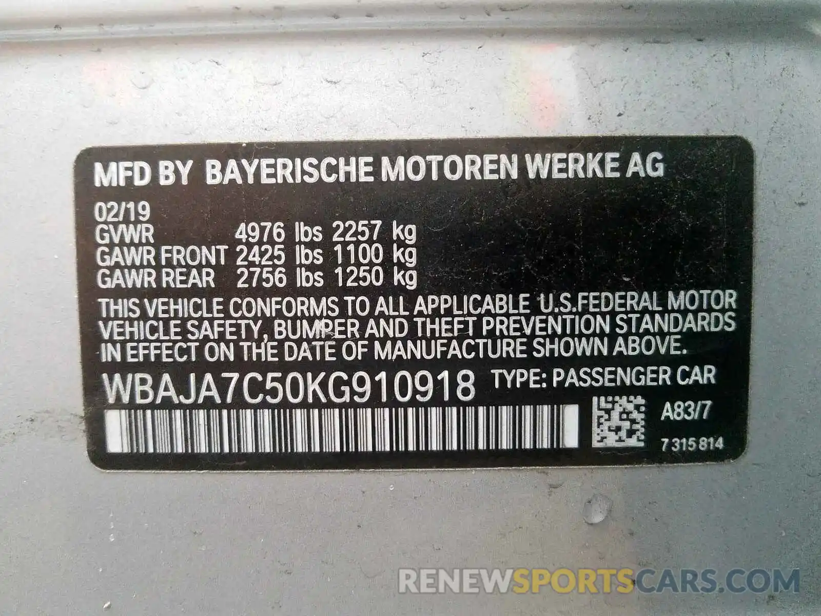 10 Фотография поврежденного автомобиля WBAJA7C50KG910918 BMW 5 SERIES 2019