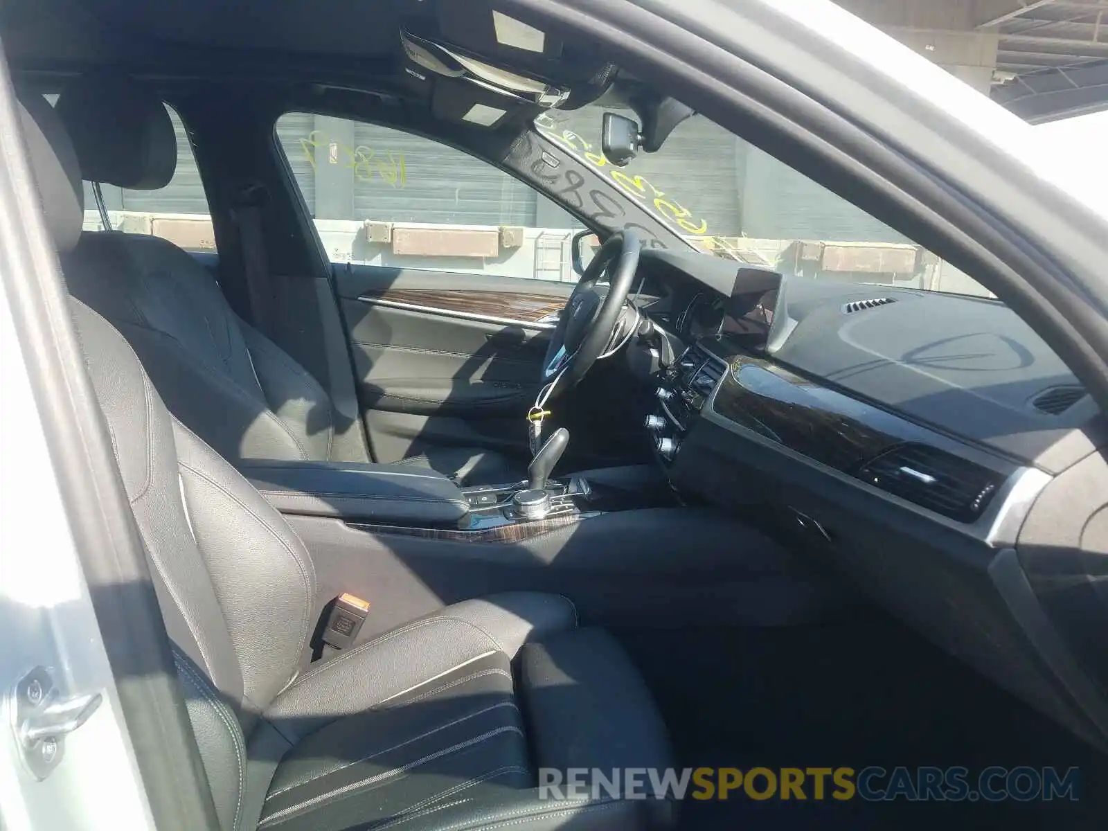 5 Фотография поврежденного автомобиля WBAJA7C50KG912541 BMW 5 SERIES 2019