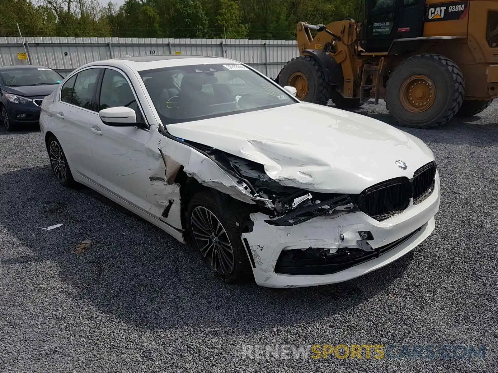 1 Photograph of a damaged car WBAJA7C50KWW00483 BMW 5 SERIES 2019