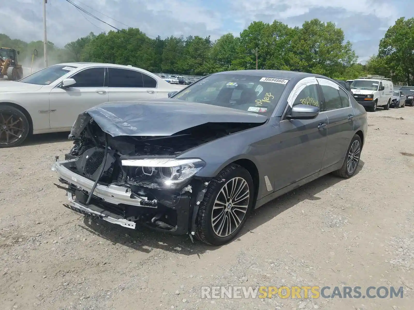 2 Photograph of a damaged car WBAJA7C50KWW24122 BMW 5 SERIES 2019