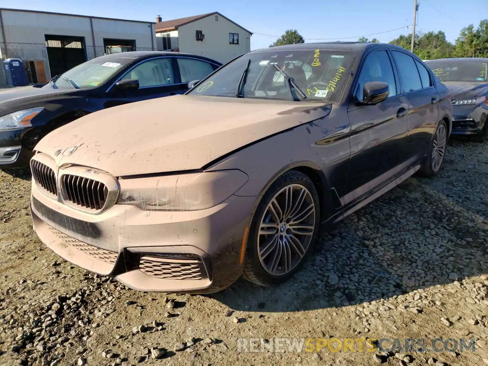 2 Фотография поврежденного автомобиля WBAJA7C50KWW27750 BMW 5 SERIES 2019