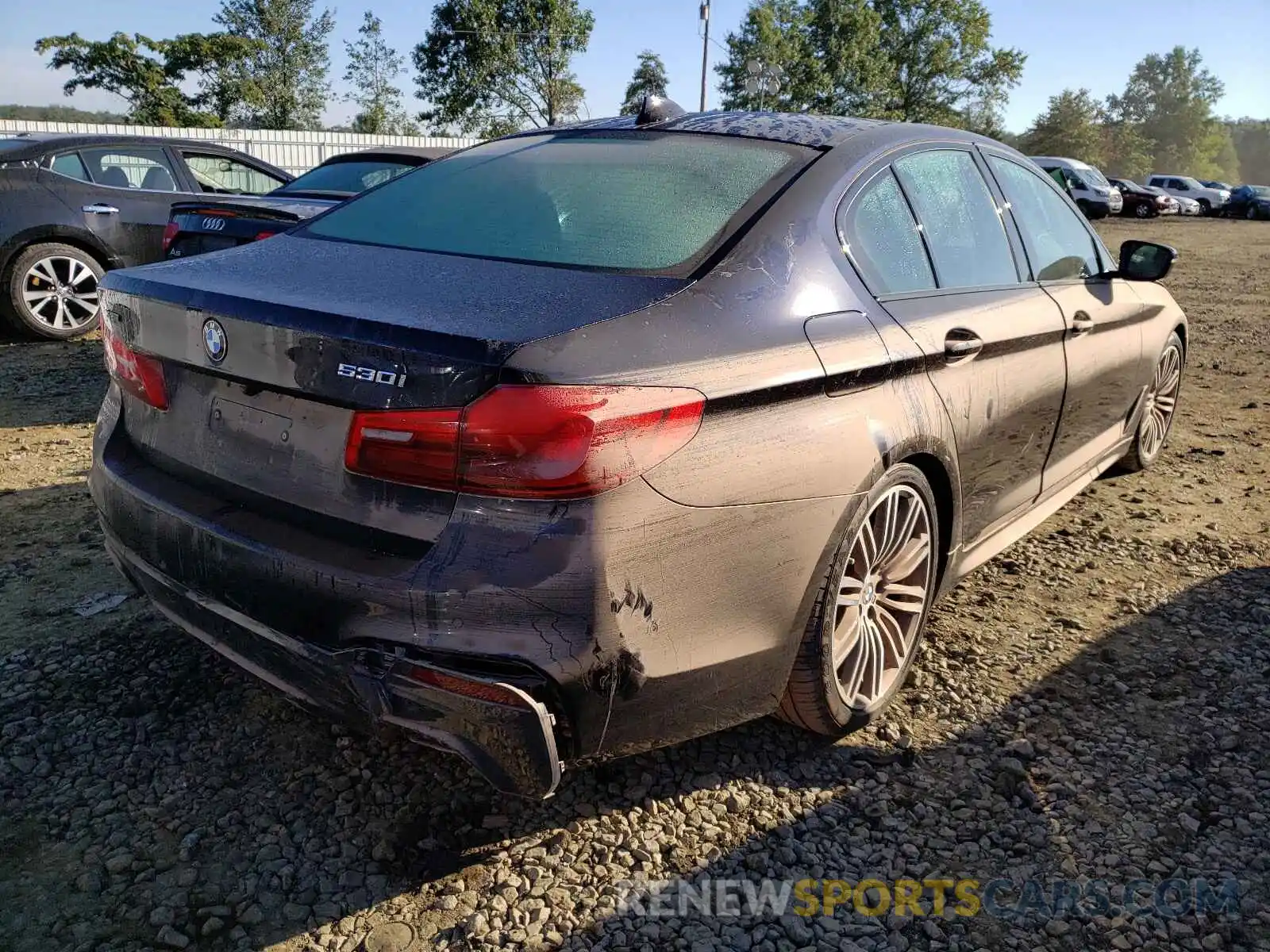 4 Photograph of a damaged car WBAJA7C50KWW27750 BMW 5 SERIES 2019