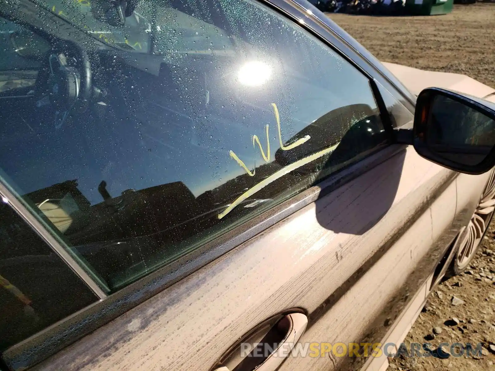 9 Photograph of a damaged car WBAJA7C50KWW27750 BMW 5 SERIES 2019