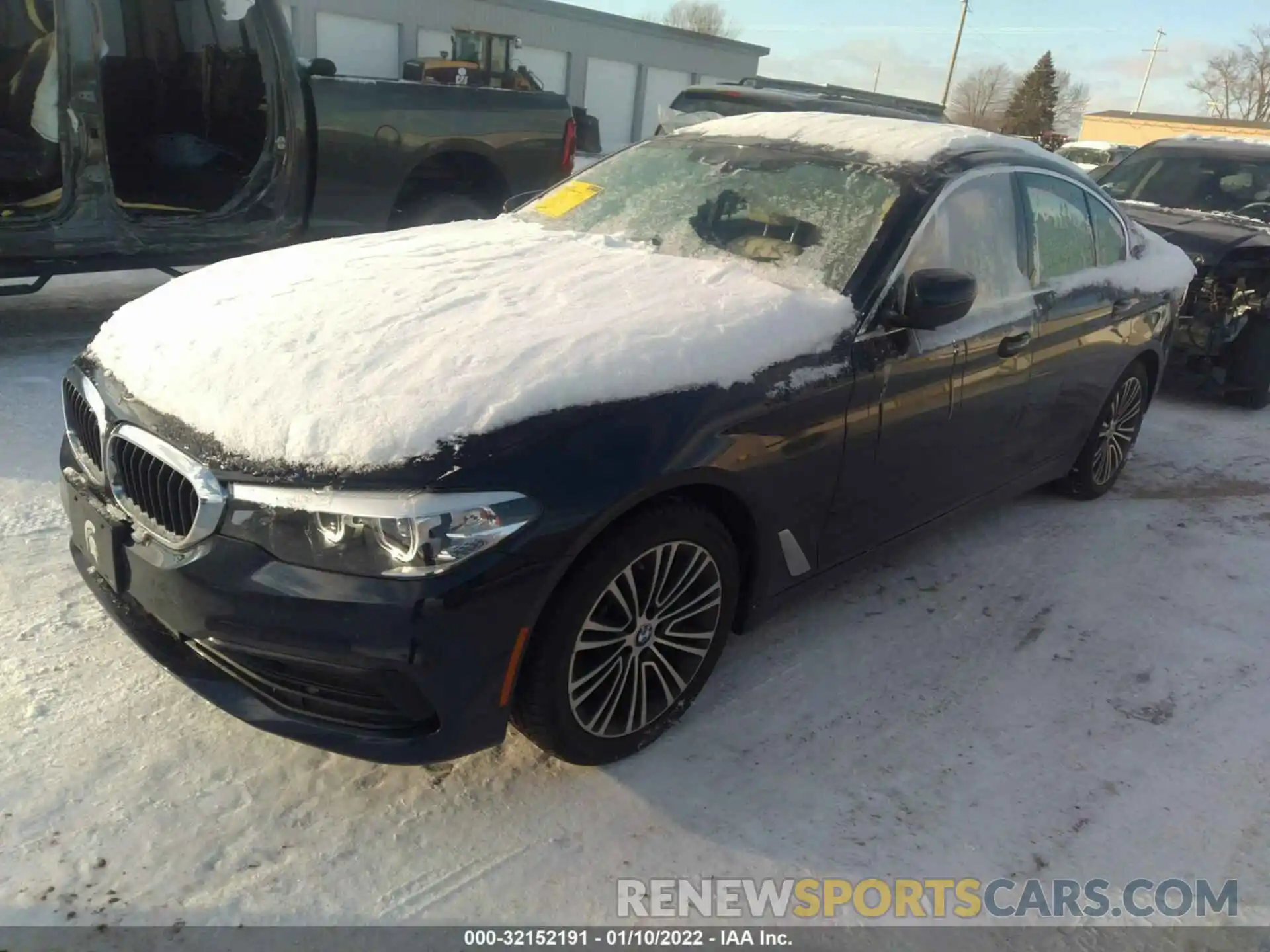 2 Photograph of a damaged car WBAJA7C50KWW48579 BMW 5 SERIES 2019