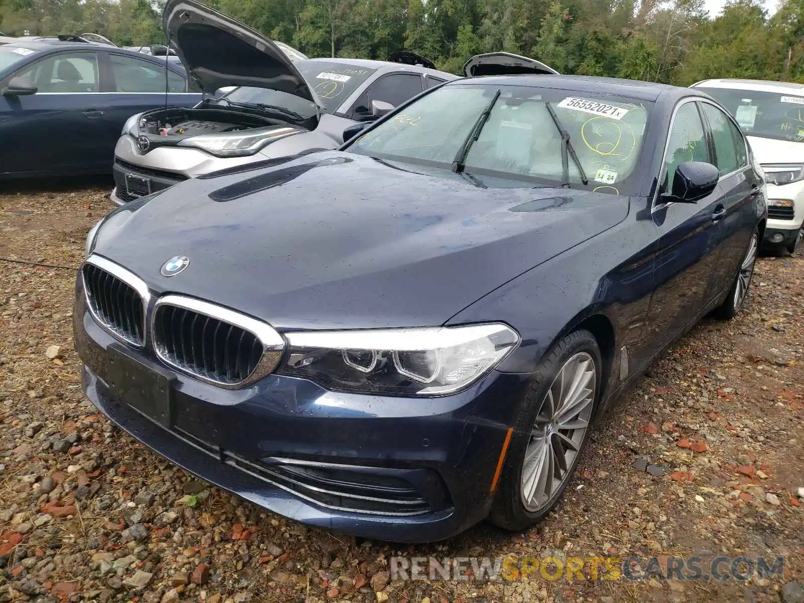 2 Photograph of a damaged car WBAJA7C50KWW49876 BMW 5 SERIES 2019