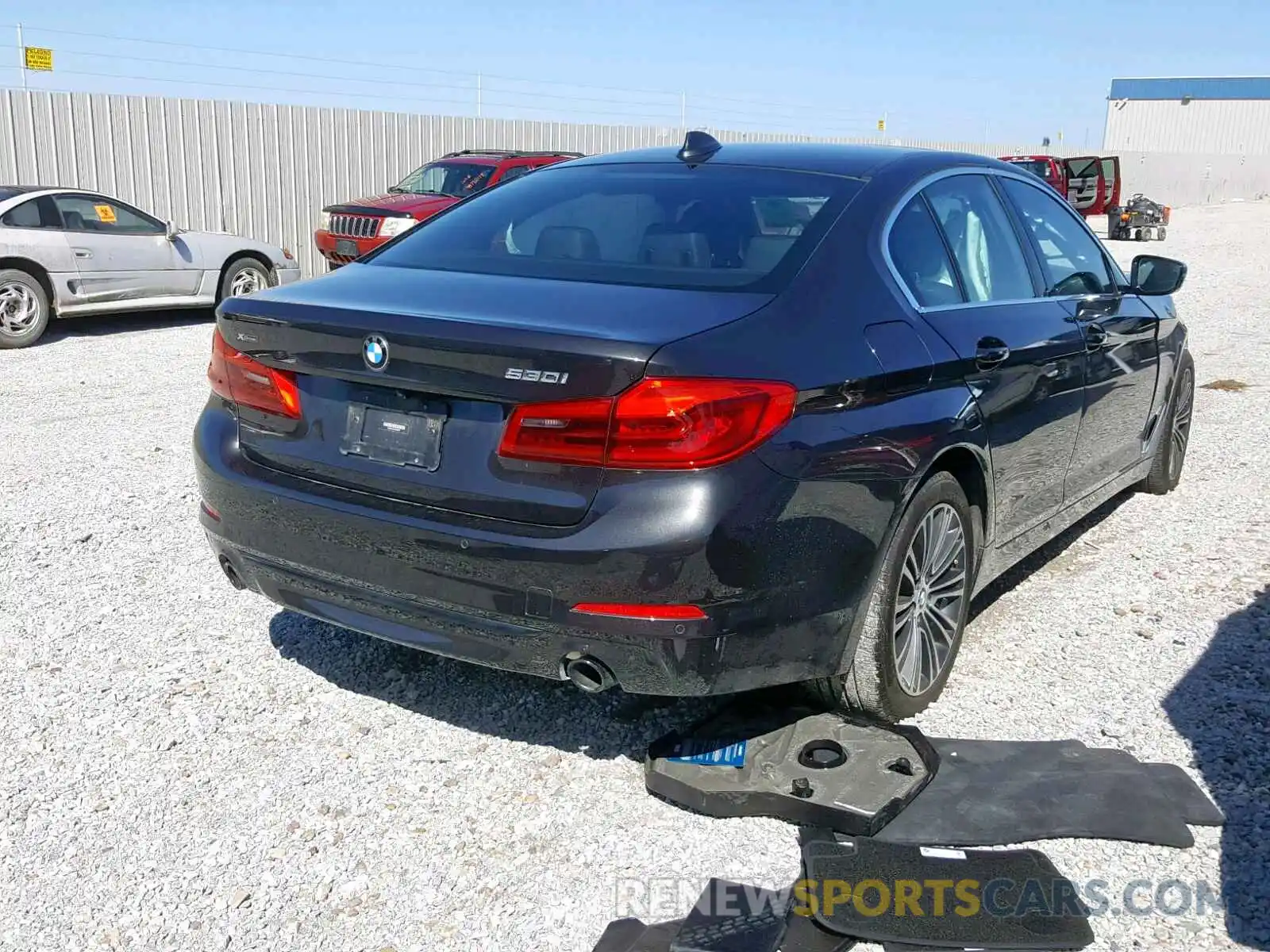 4 Фотография поврежденного автомобиля WBAJA7C51KG909941 BMW 5 SERIES 2019