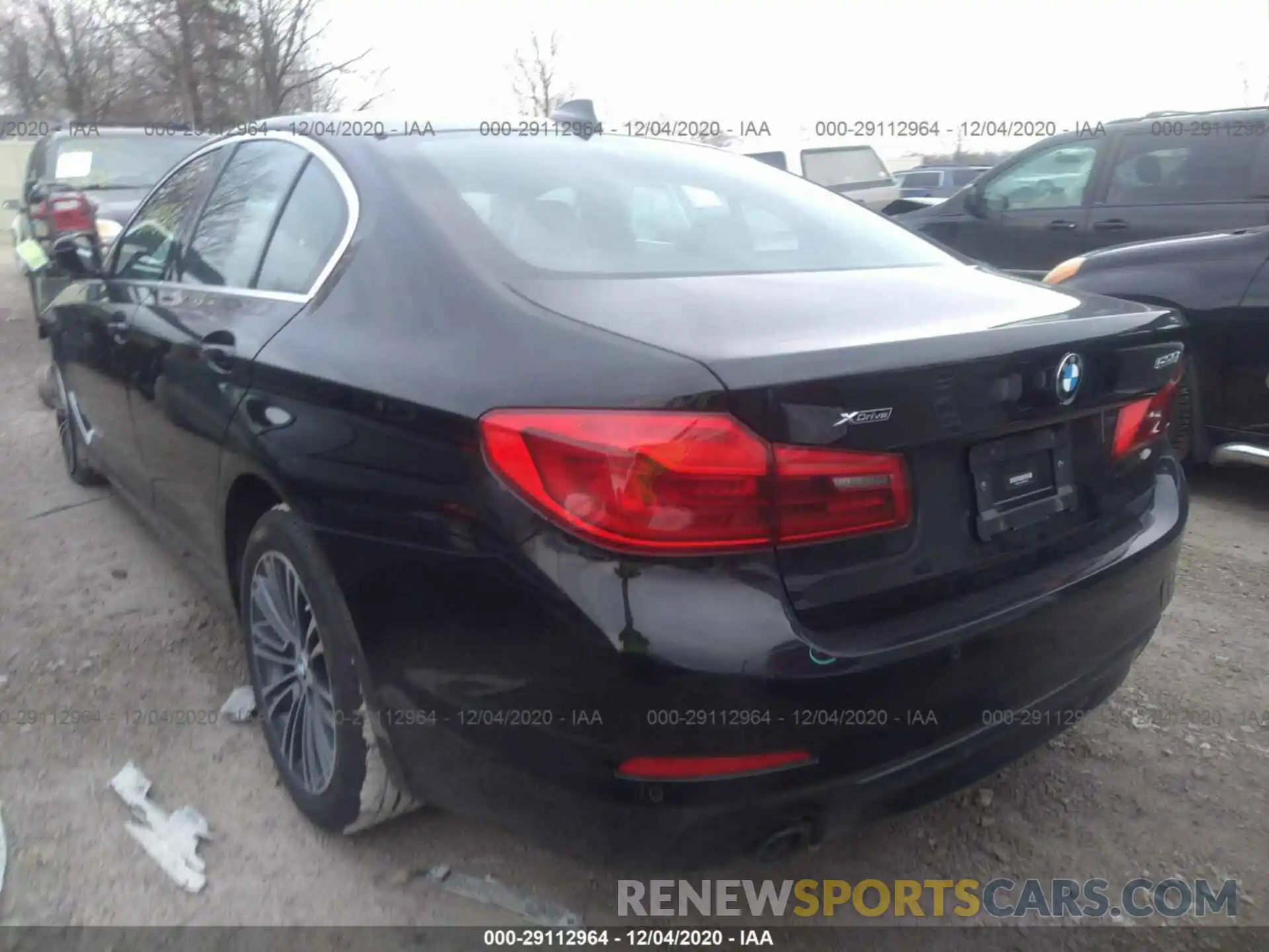 3 Фотография поврежденного автомобиля WBAJA7C51KG910295 BMW 5 SERIES 2019