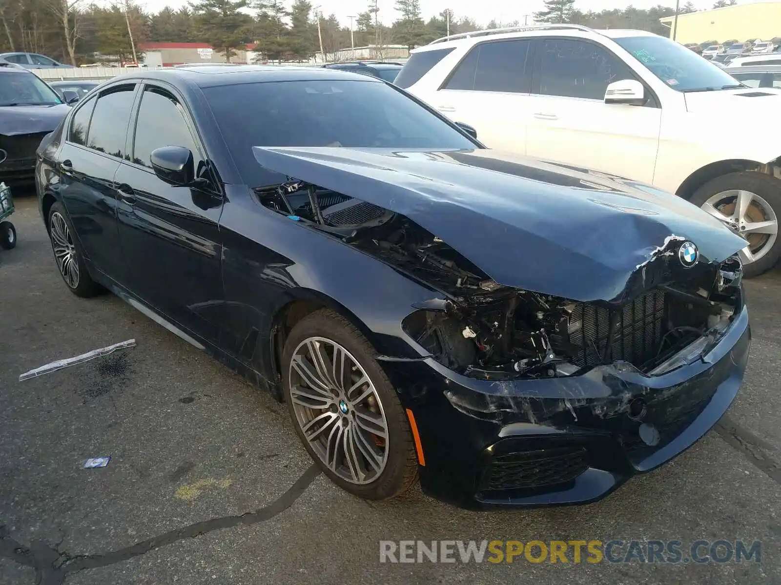 1 Фотография поврежденного автомобиля WBAJA7C51KG911835 BMW 5 SERIES 2019