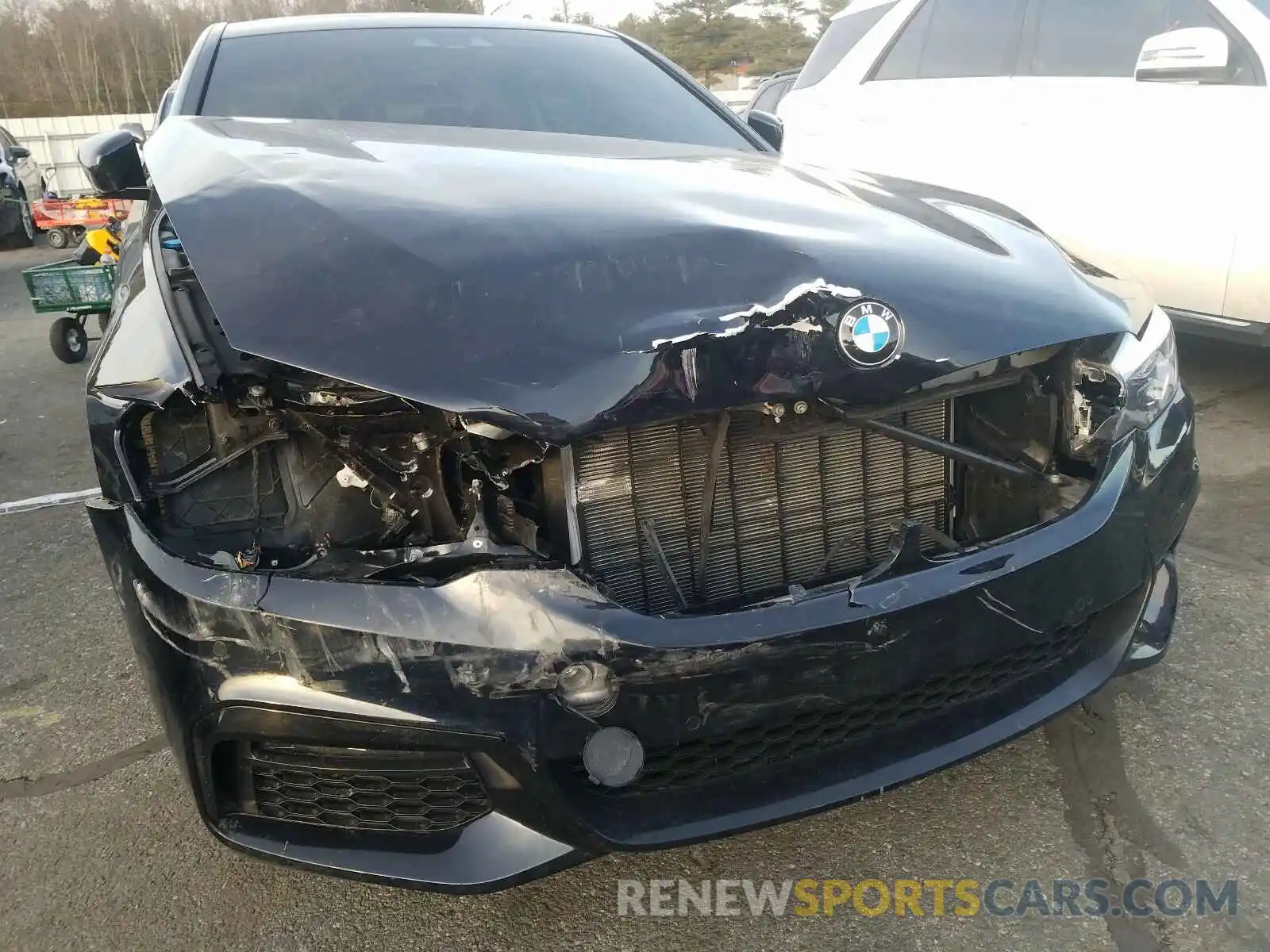 9 Фотография поврежденного автомобиля WBAJA7C51KG911835 BMW 5 SERIES 2019