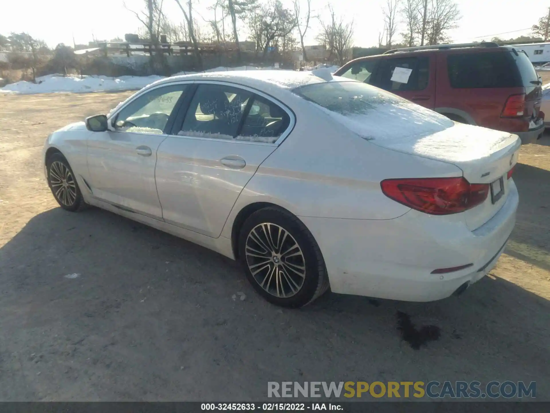 3 Photograph of a damaged car WBAJA7C51KG911897 BMW 5 SERIES 2019