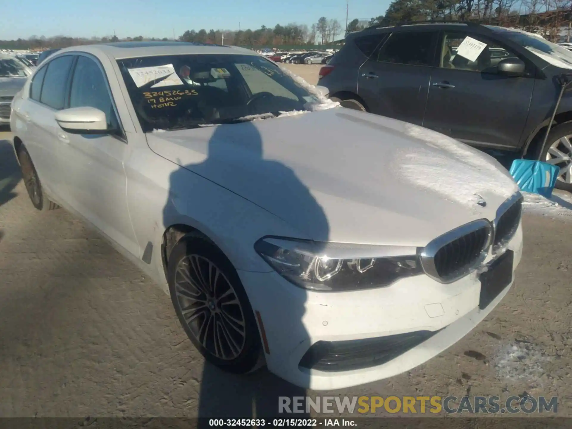 6 Photograph of a damaged car WBAJA7C51KG911897 BMW 5 SERIES 2019