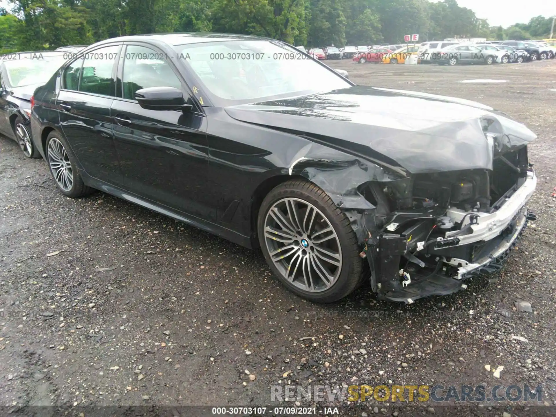 1 Photograph of a damaged car WBAJA7C51KWW10228 BMW 5 SERIES 2019